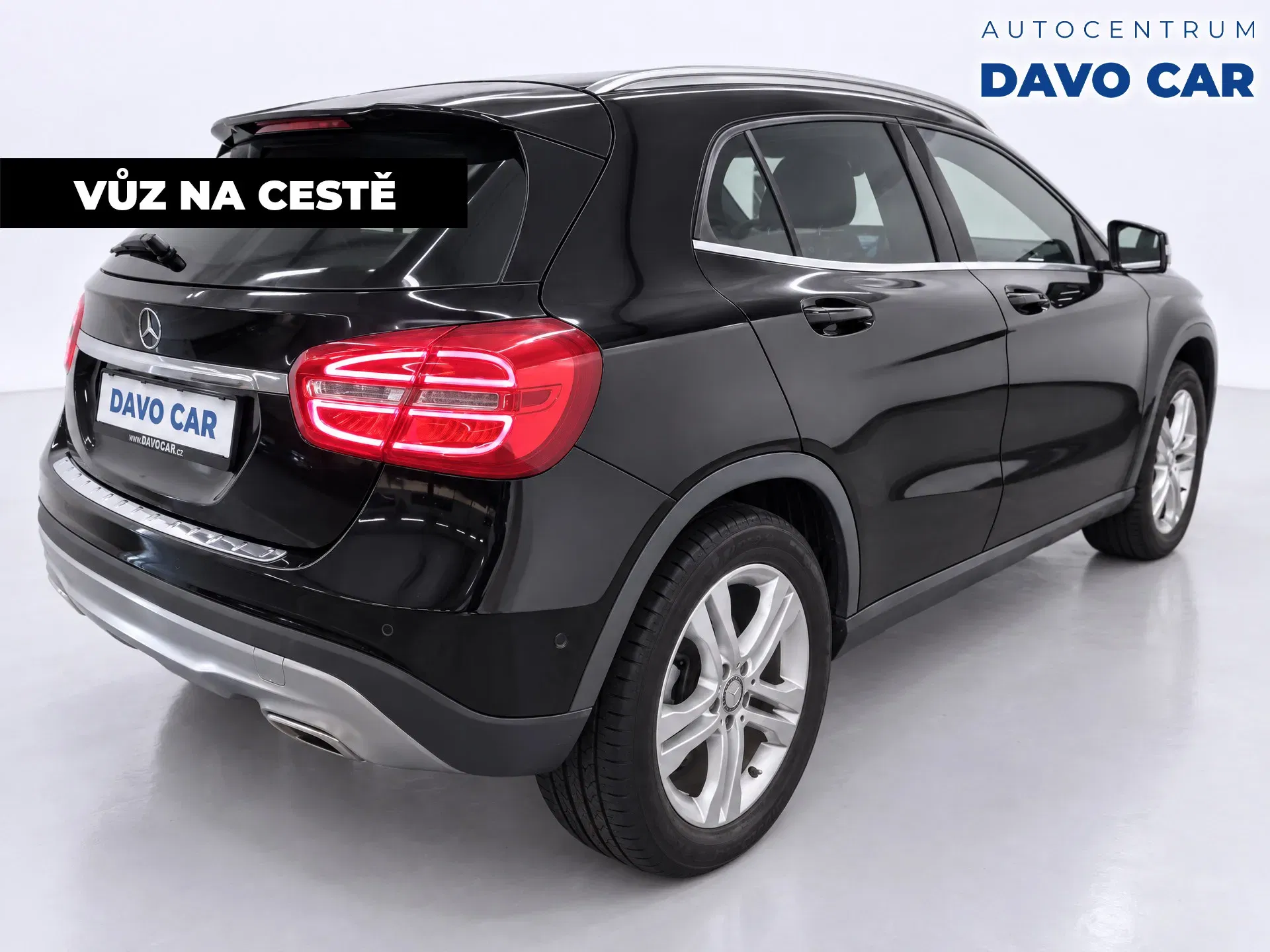 Mercedes-Benz GLA - Náhled 8