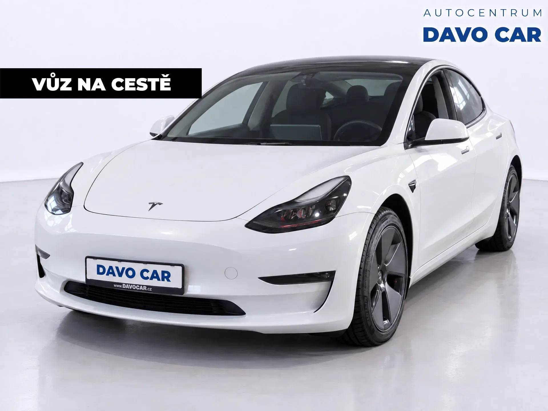 Tesla Model 3 - Obrázek 1