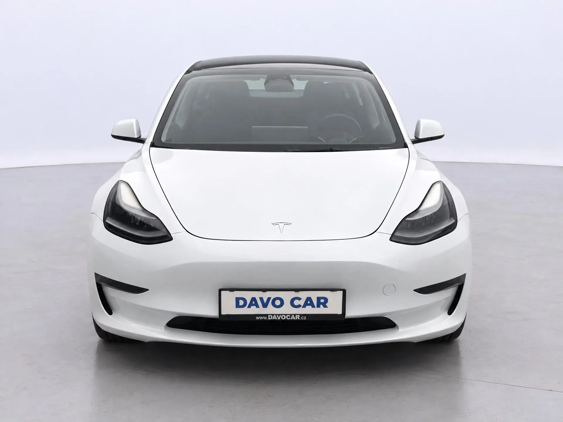 Tesla Model 3 - Náhled 2