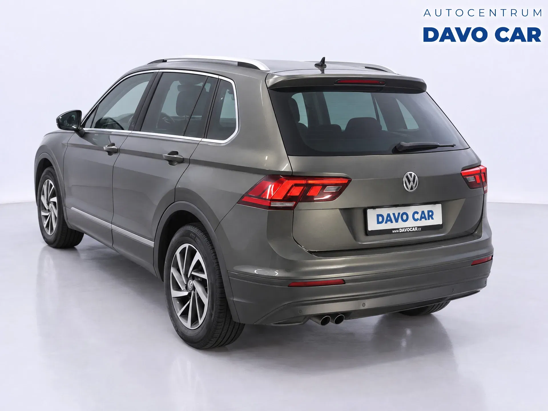 Volkswagen Tiguan - Náhled 2