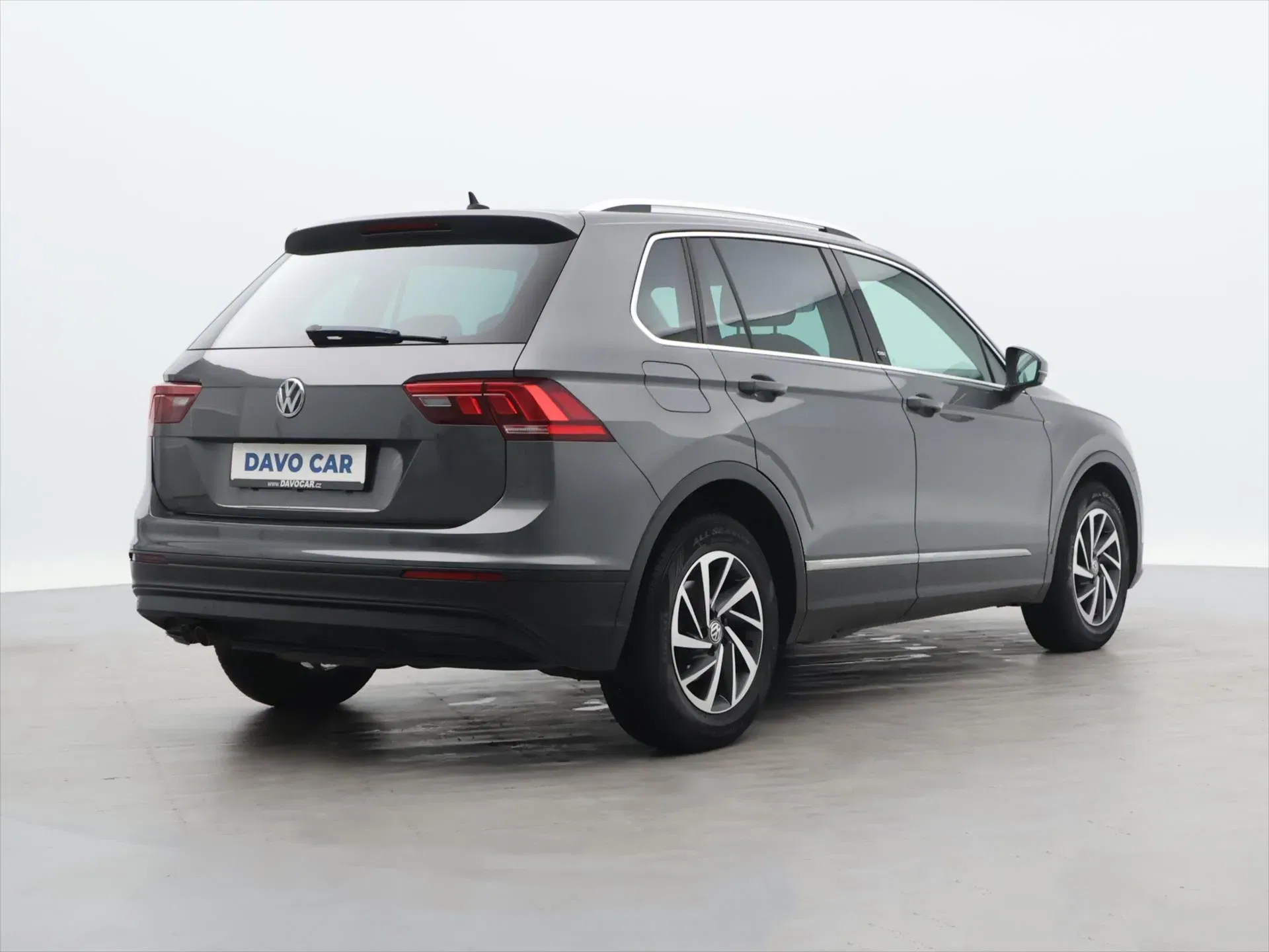 Volkswagen Tiguan - Náhled 7