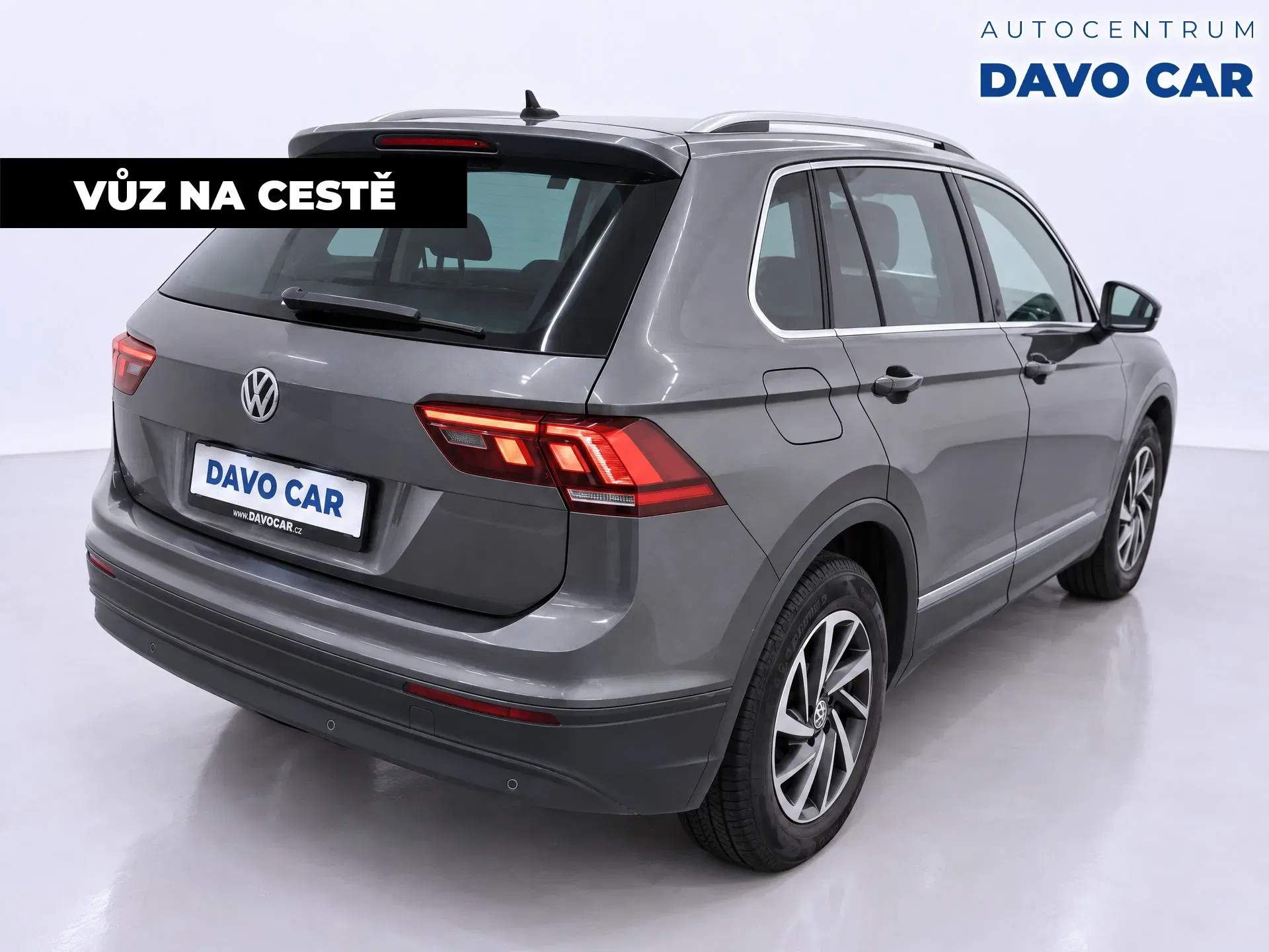 Volkswagen Tiguan - Náhled 8