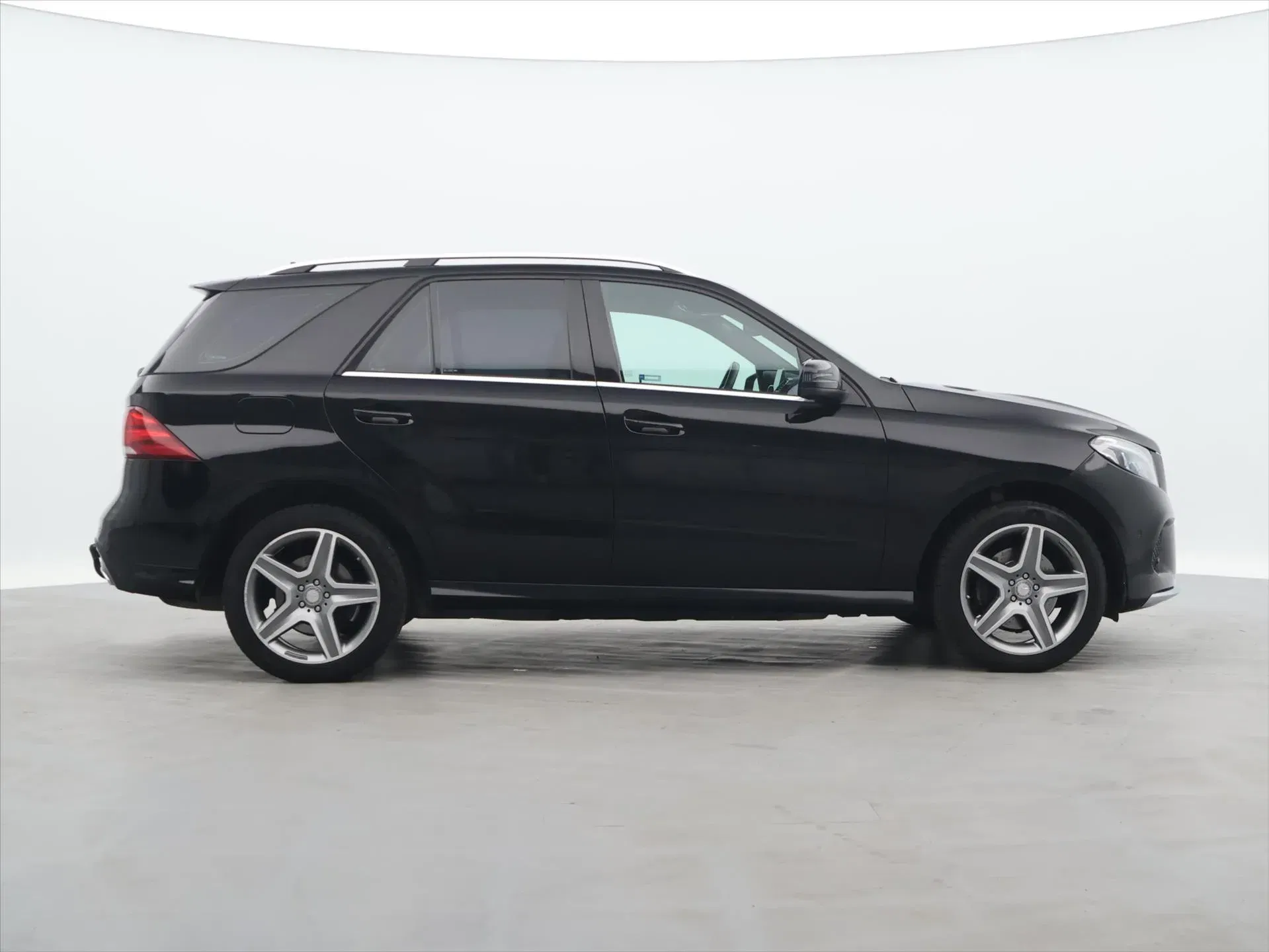 Mercedes-Benz GLE - Náhled 8