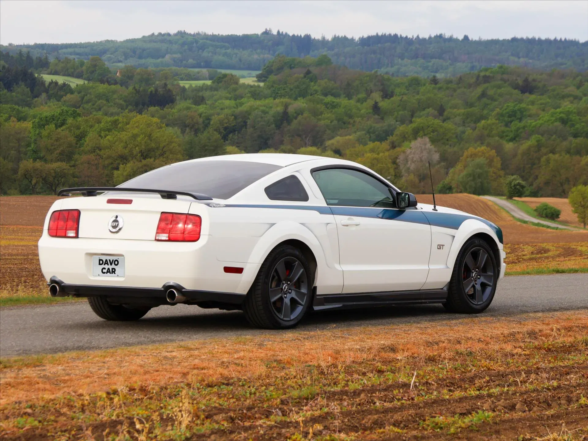 Ford Mustang - Náhled 7