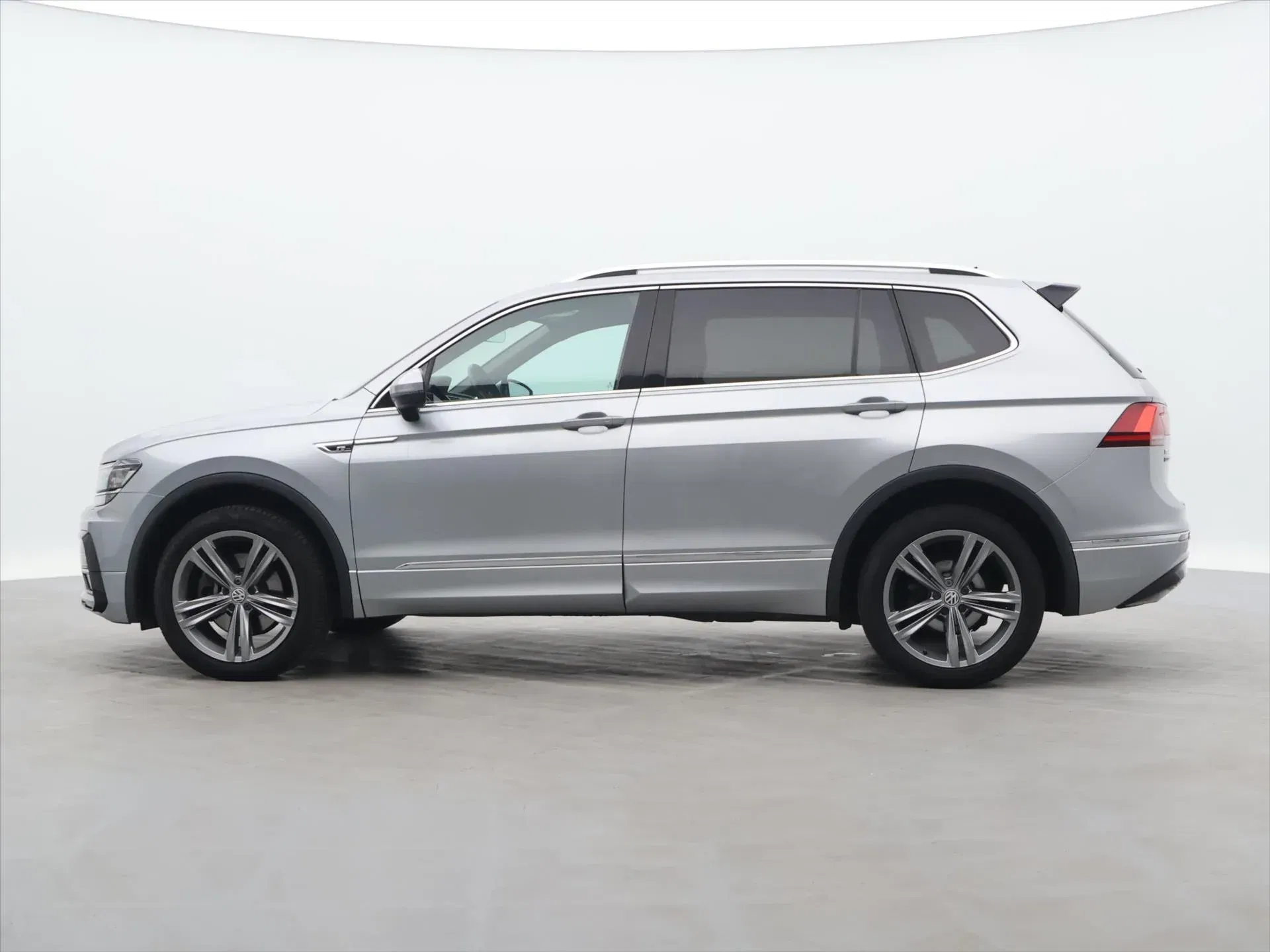 Volkswagen Tiguan - Náhled 4