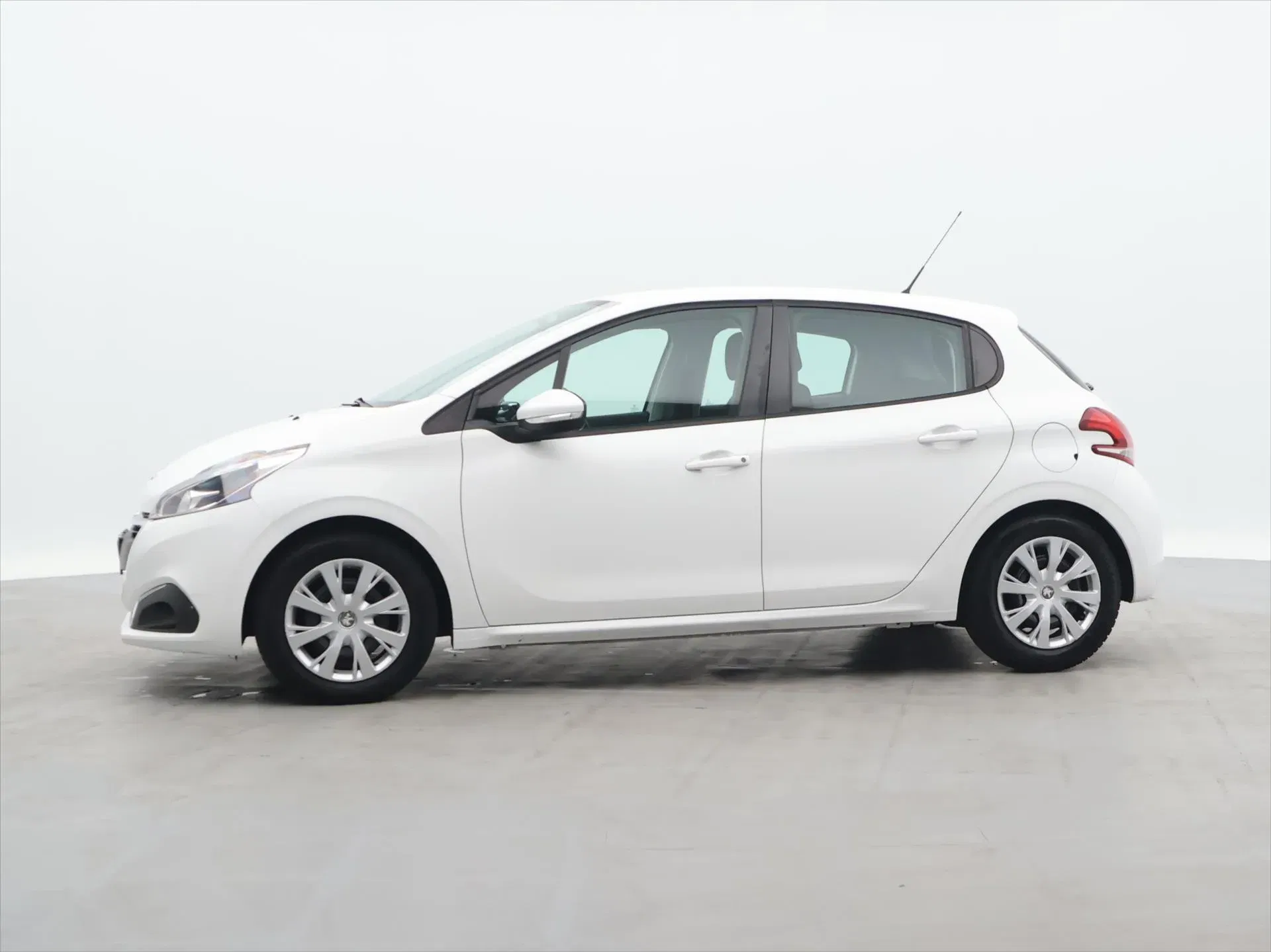 Peugeot 208 - Náhled 4