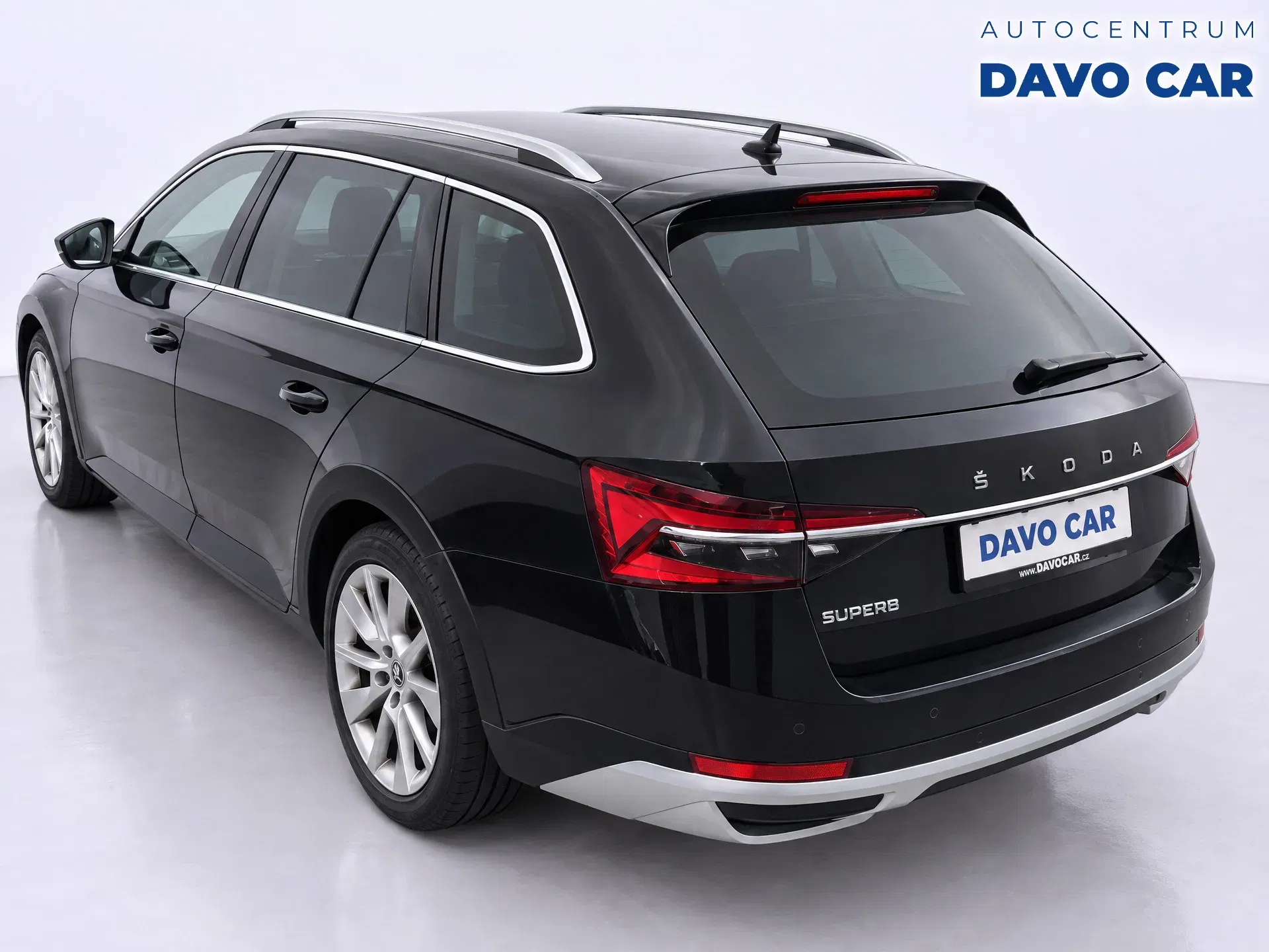 Škoda Superb - Náhled 2