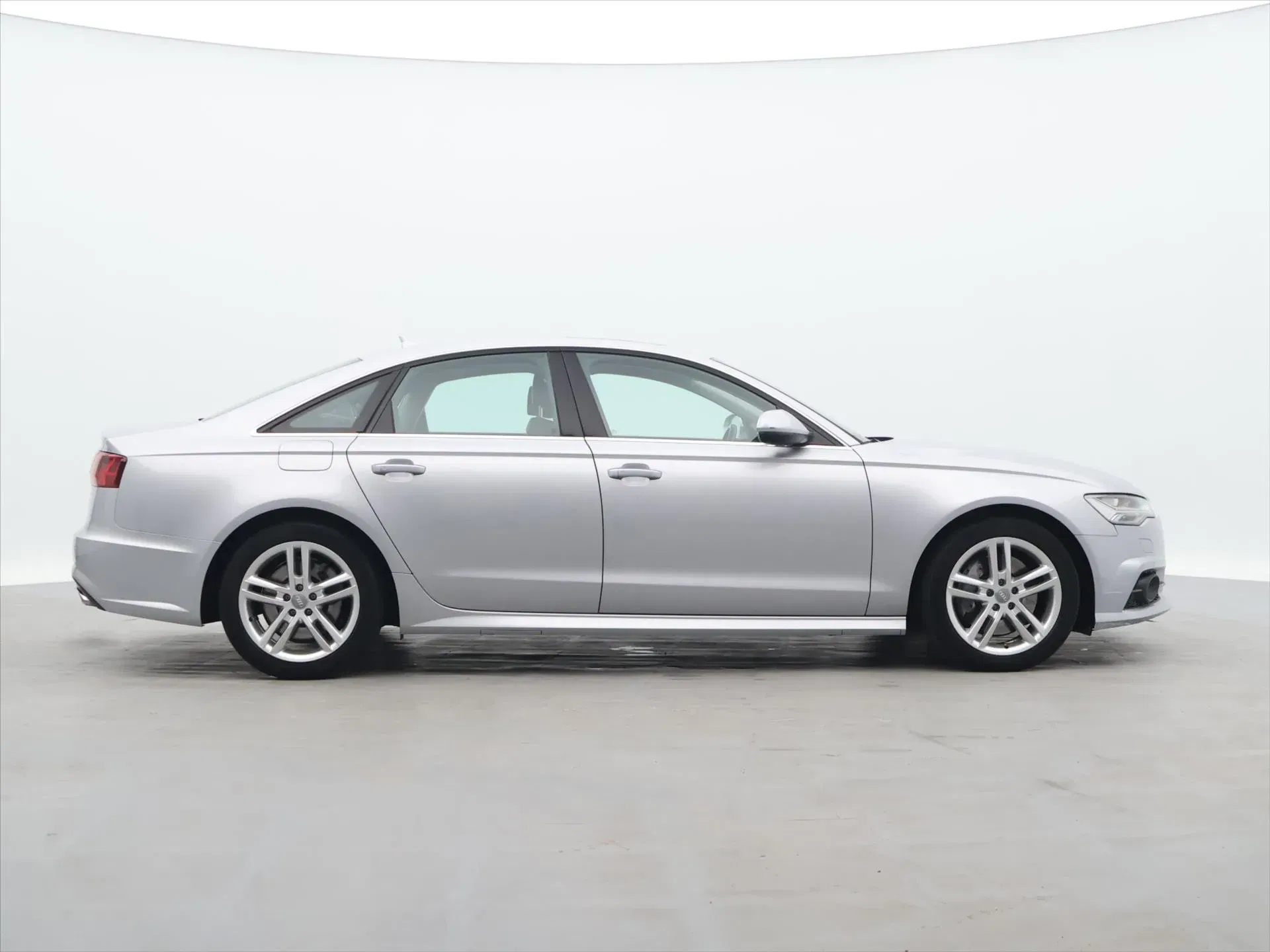 Audi A6 - Náhled 8