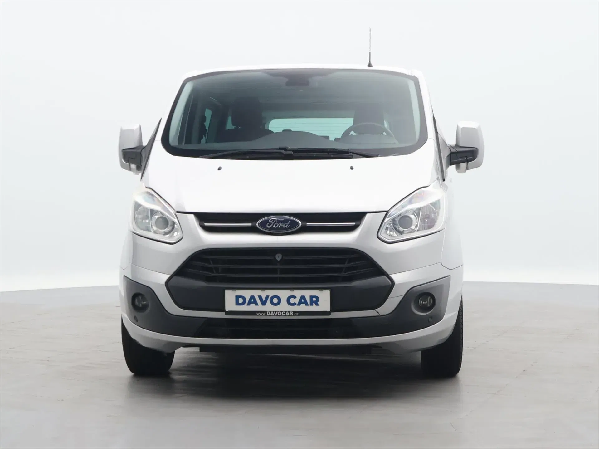 Ford Tourneo Custom - Náhled 2