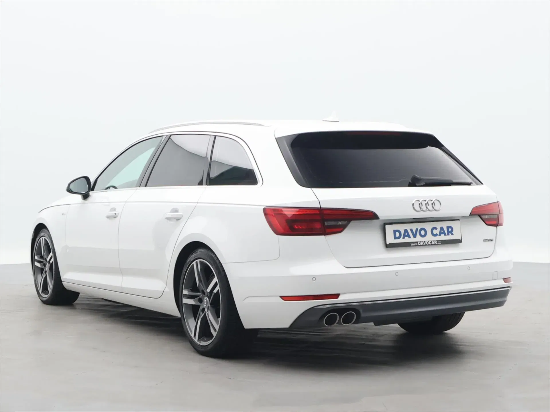 Audi A4 - Náhled 5