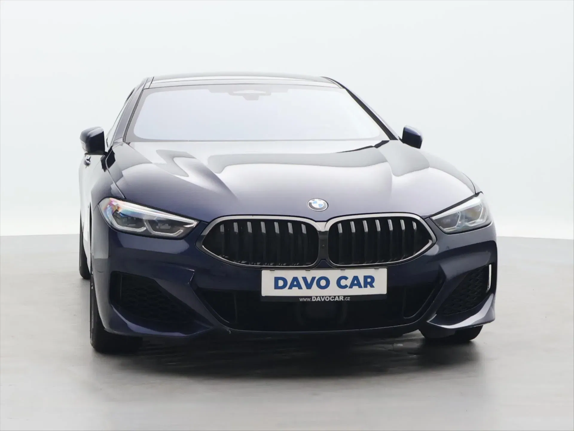 BMW Řada 8 - Náhled 2