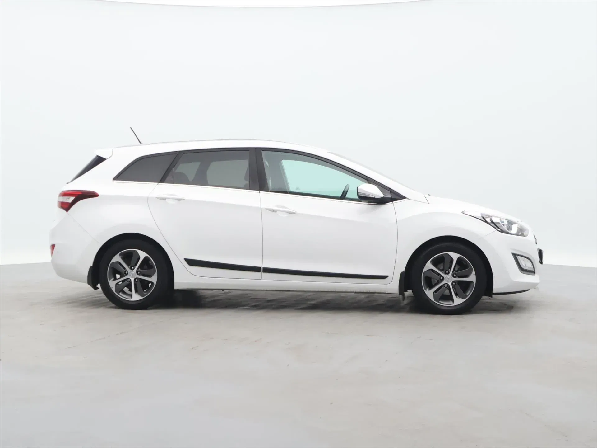 Hyundai i30 - Náhled 8