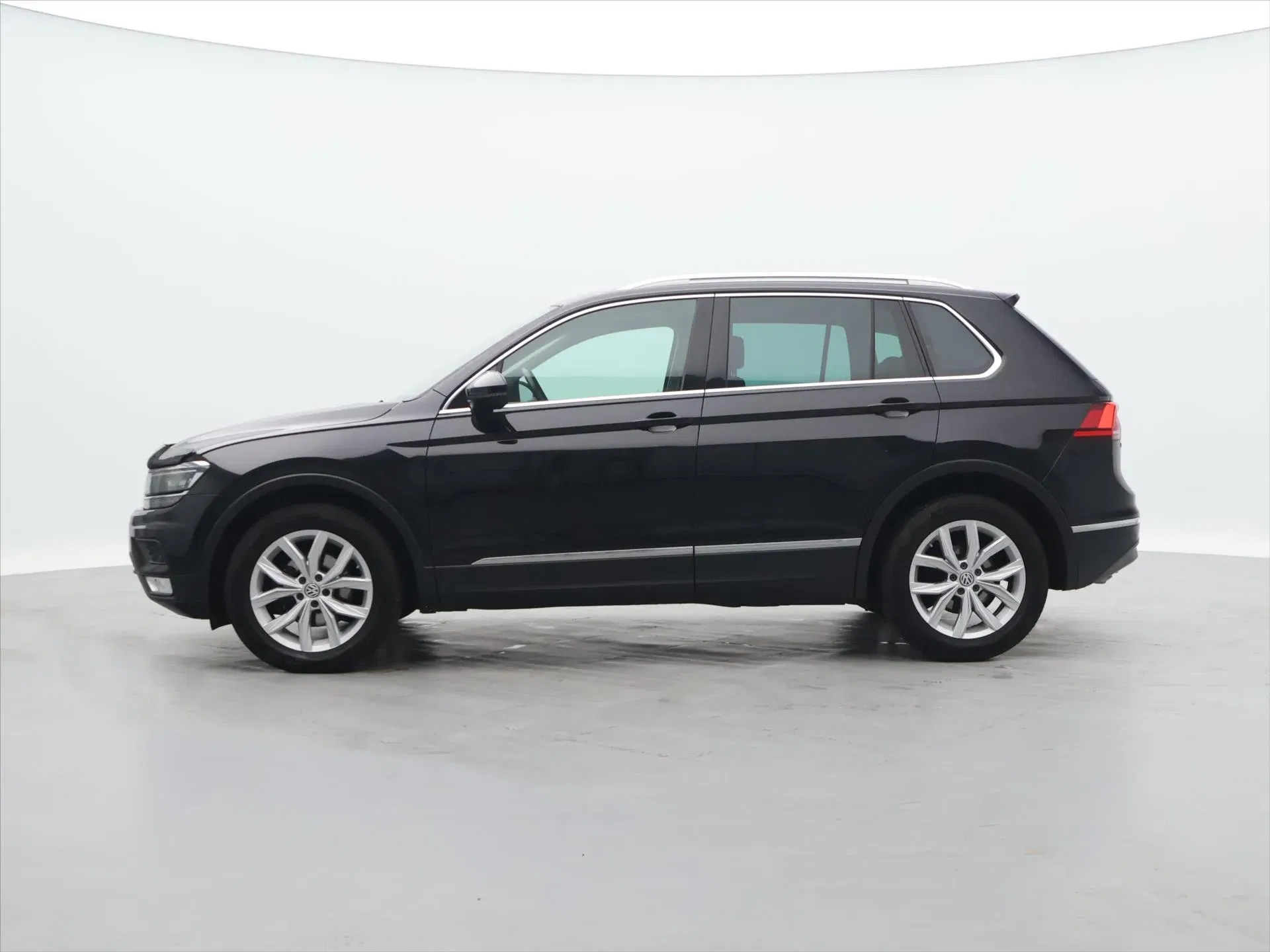 Volkswagen Tiguan - Náhled 4