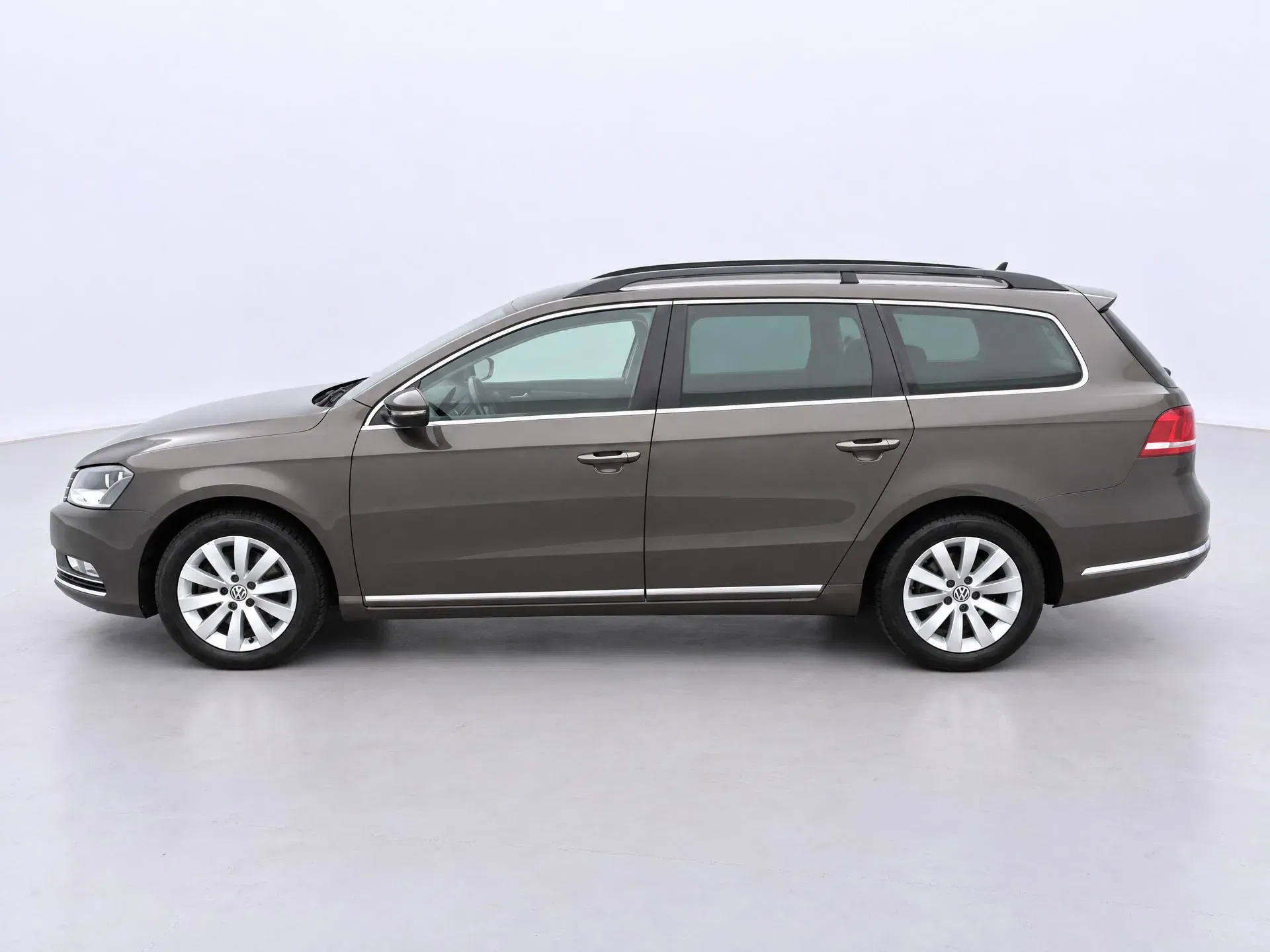 Volkswagen Passat - Náhled 4