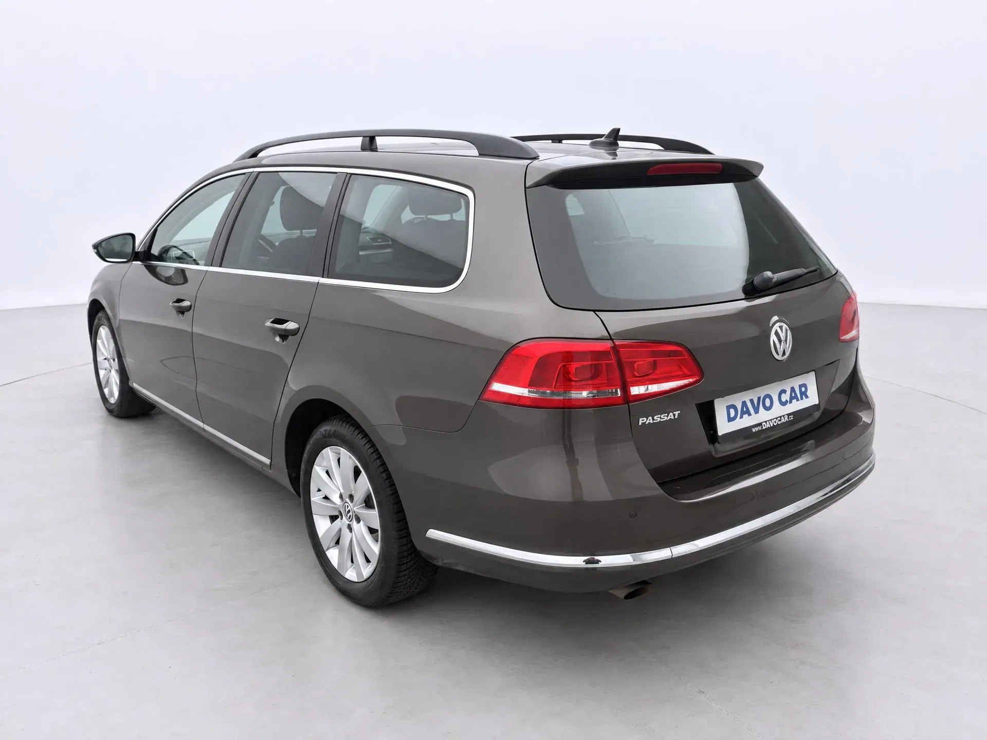 Volkswagen Passat - Náhled 5