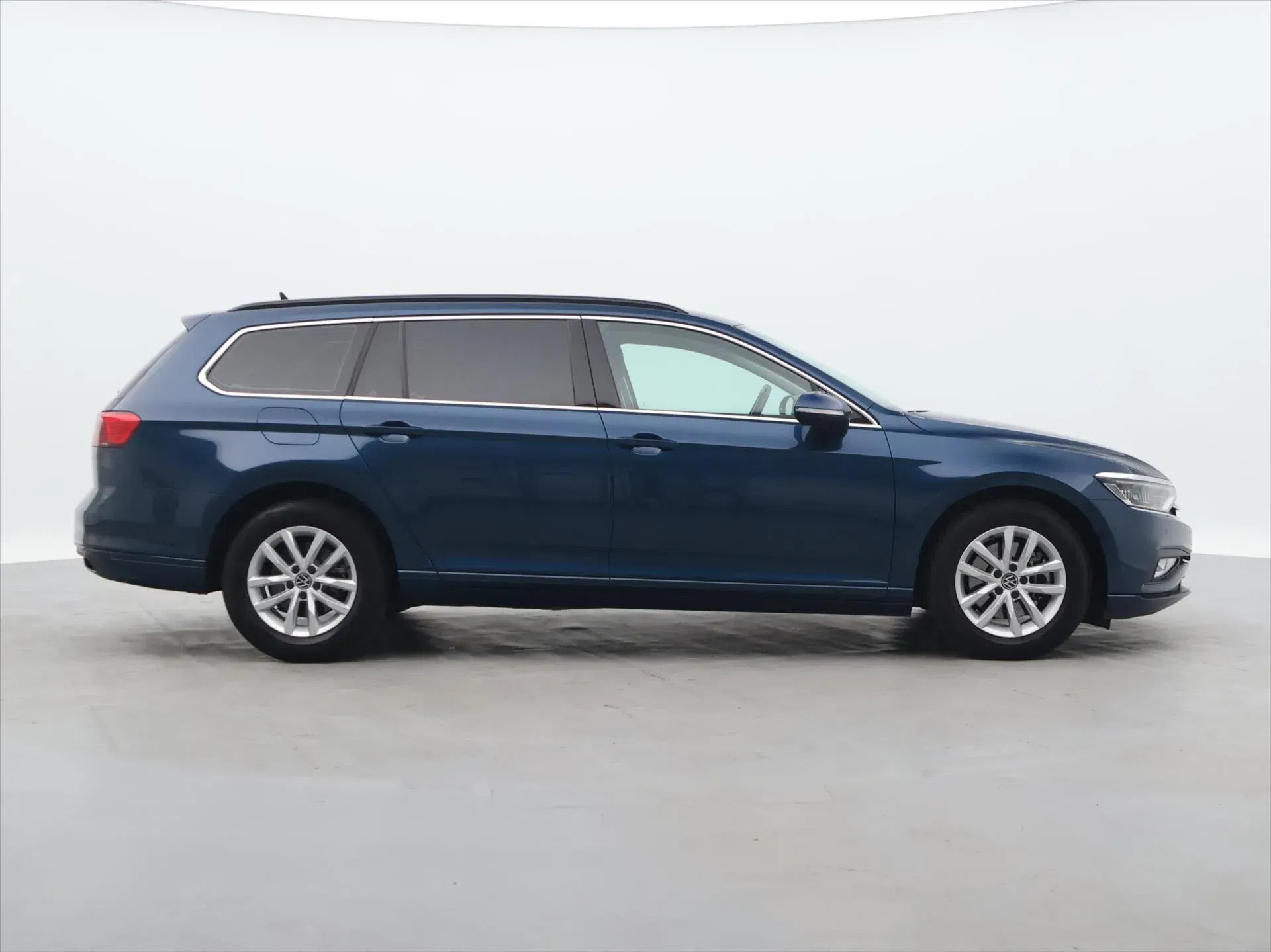 Volkswagen Passat - Náhled 8