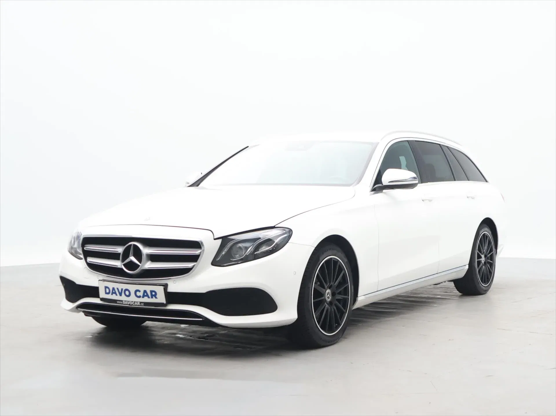 Mercedes-Benz Třídy E - Náhled 3