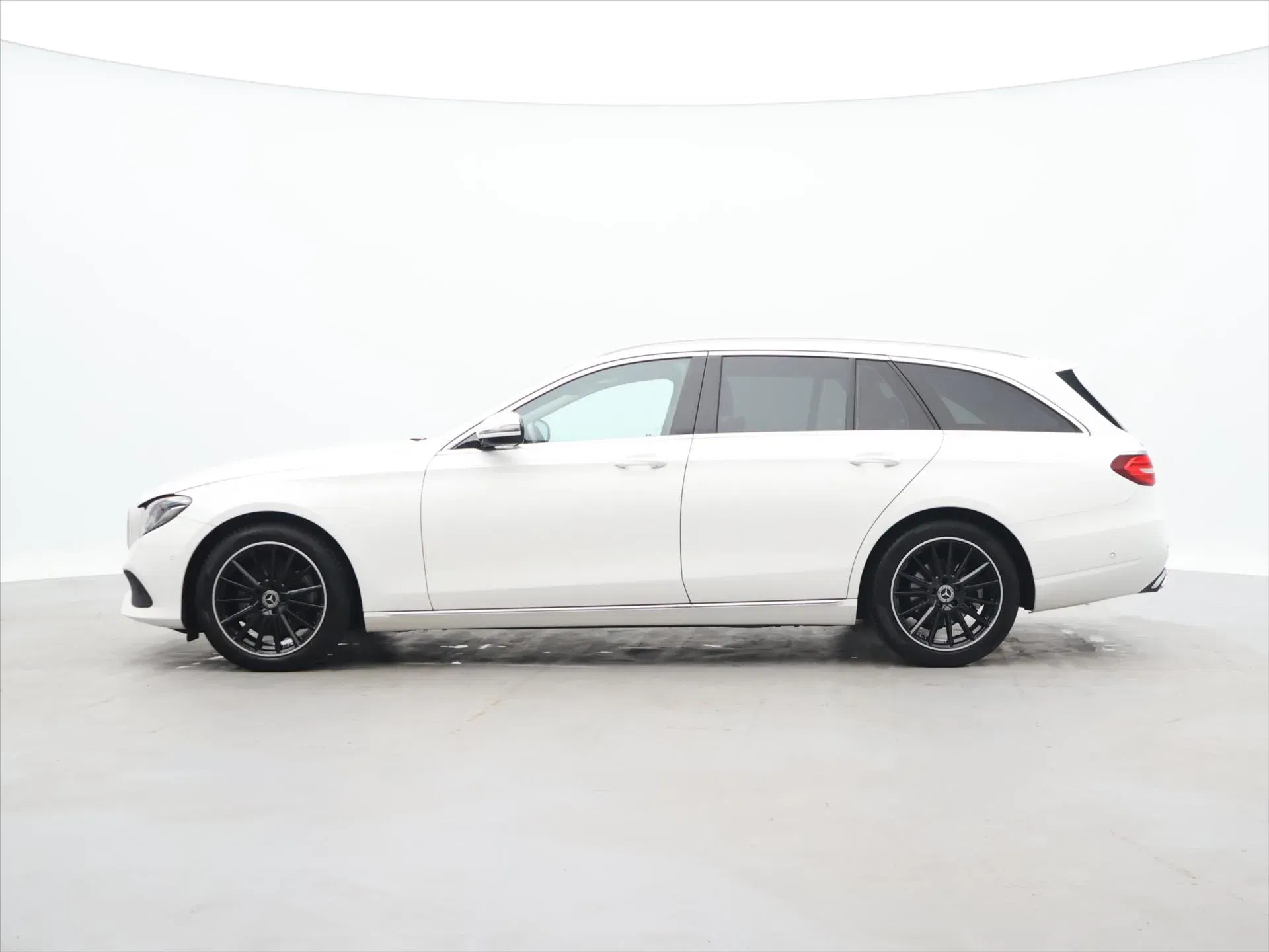 Mercedes-Benz Třídy E - Náhled 4