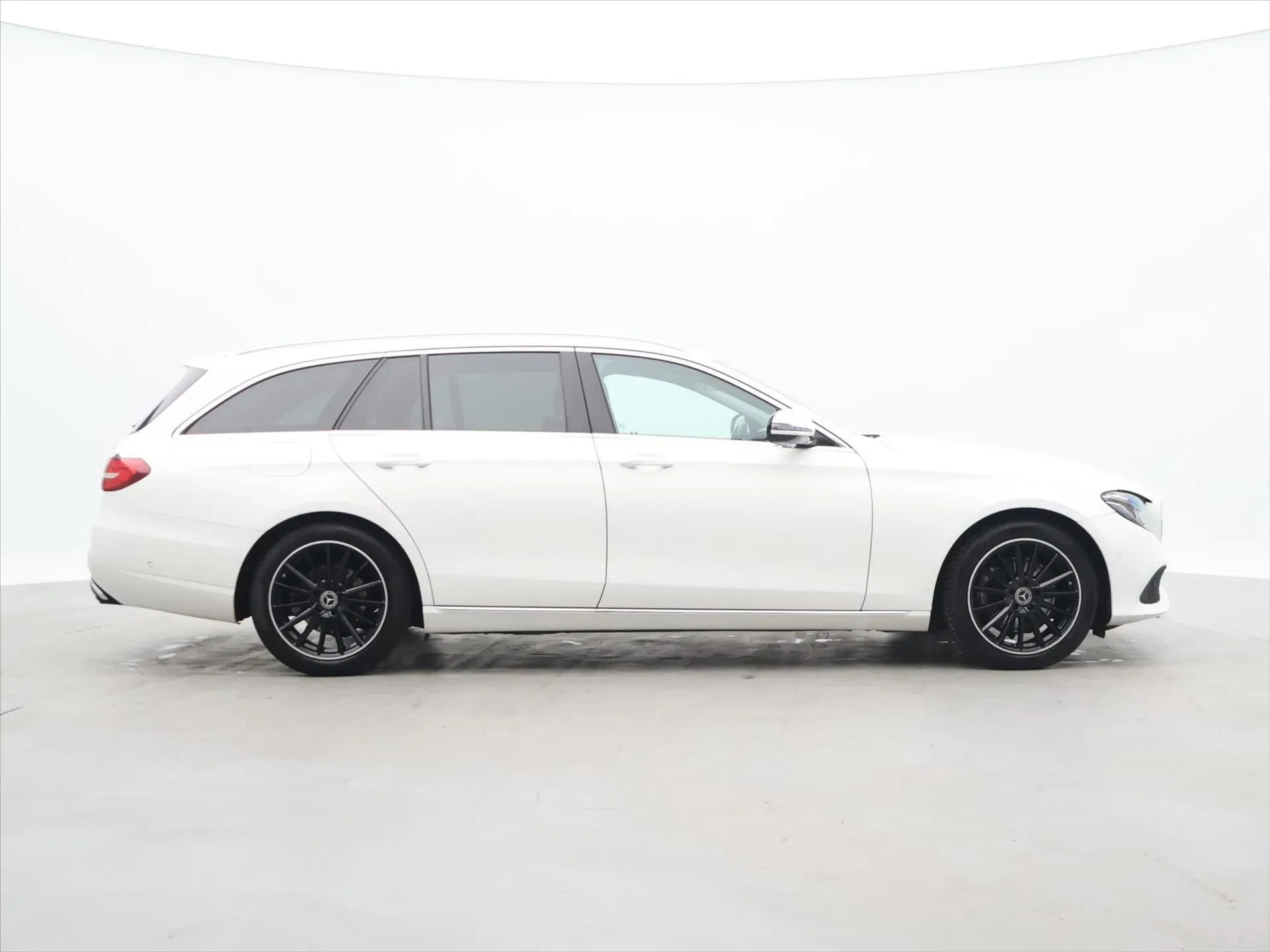 Mercedes-Benz Třídy E - Náhled 8