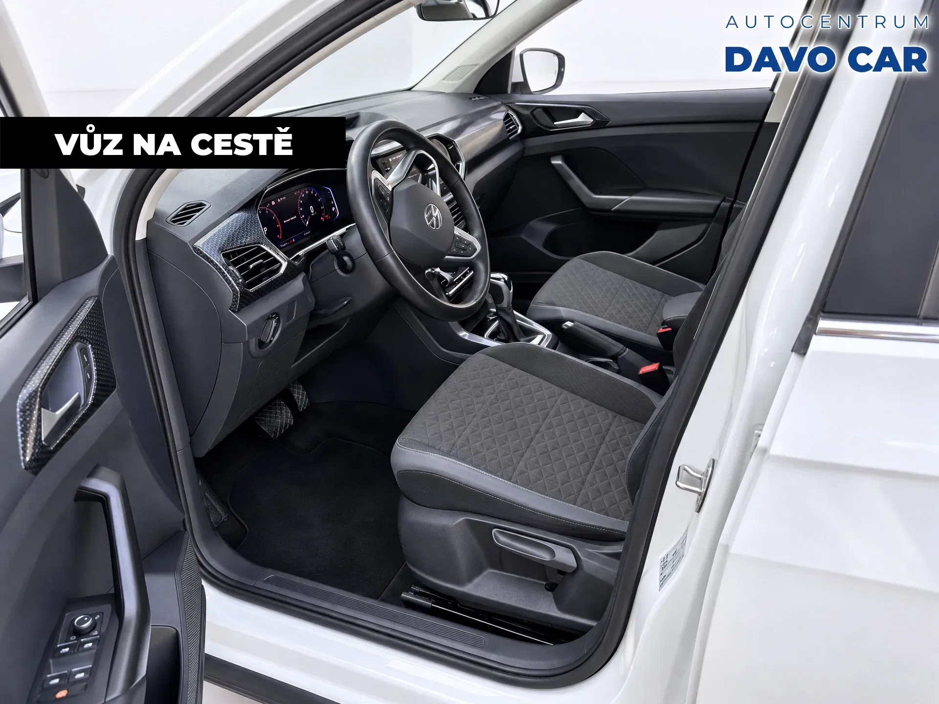 Volkswagen T-Cross - Náhled 3