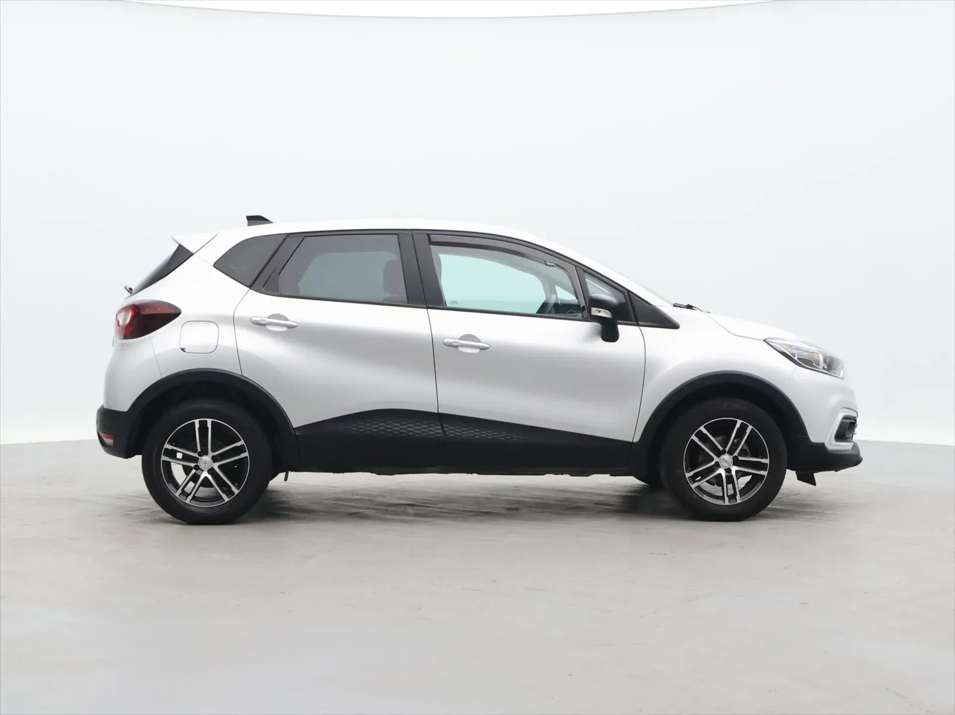 Renault Captur - Náhled 8
