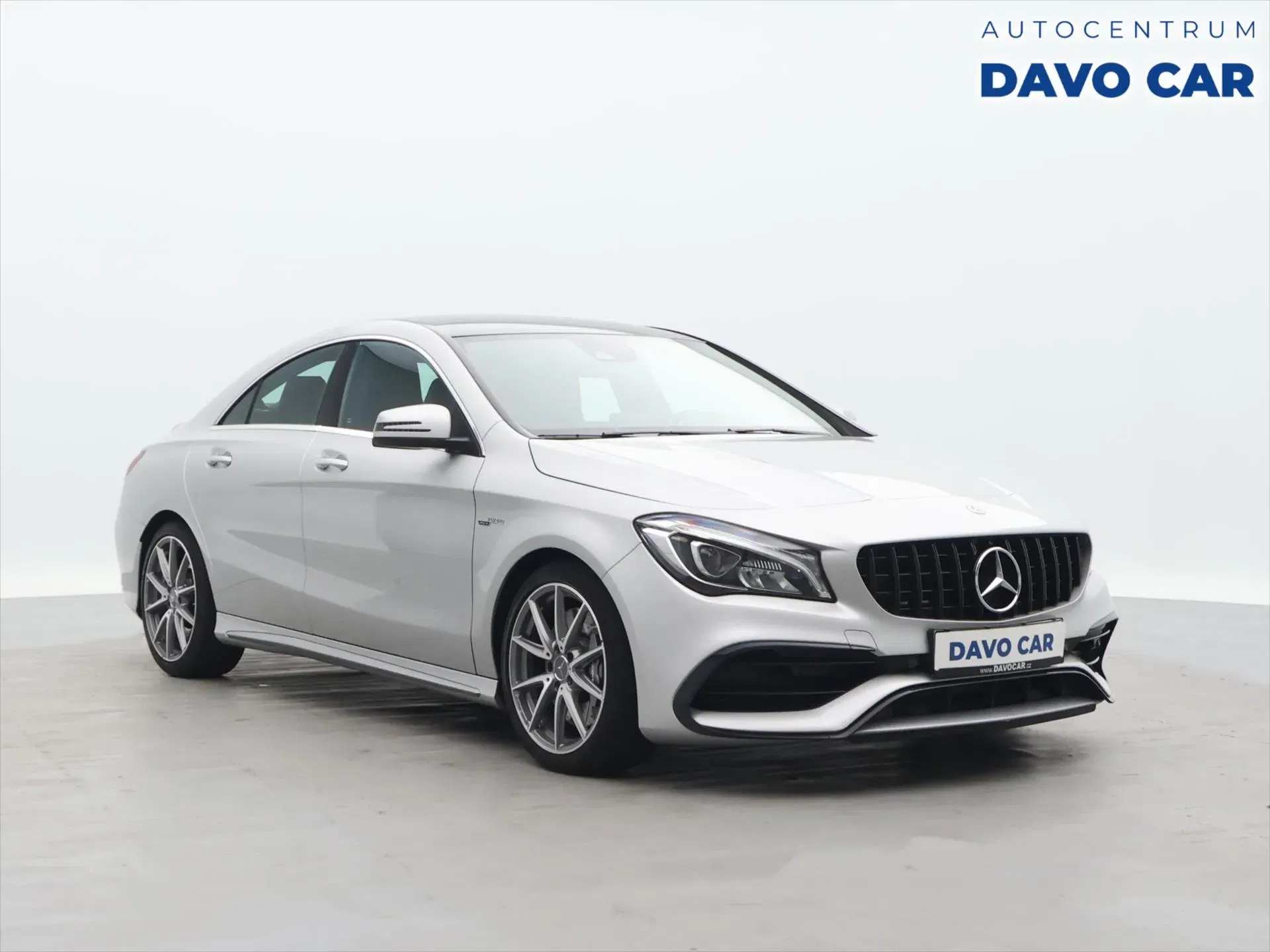 Mercedes-Benz CLA – fotografie 1