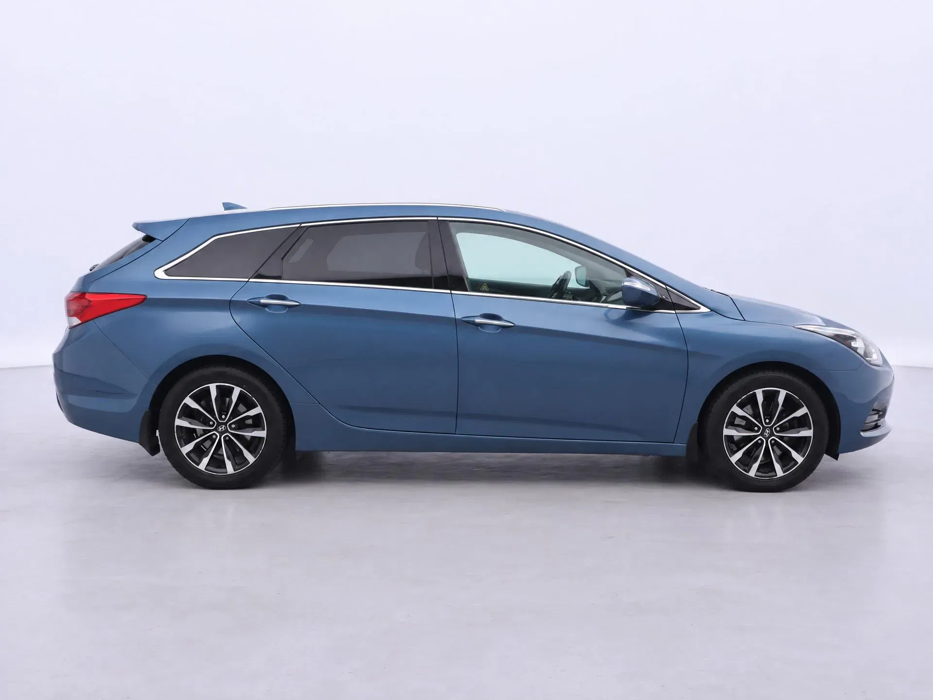 Hyundai i40 - Náhled 8