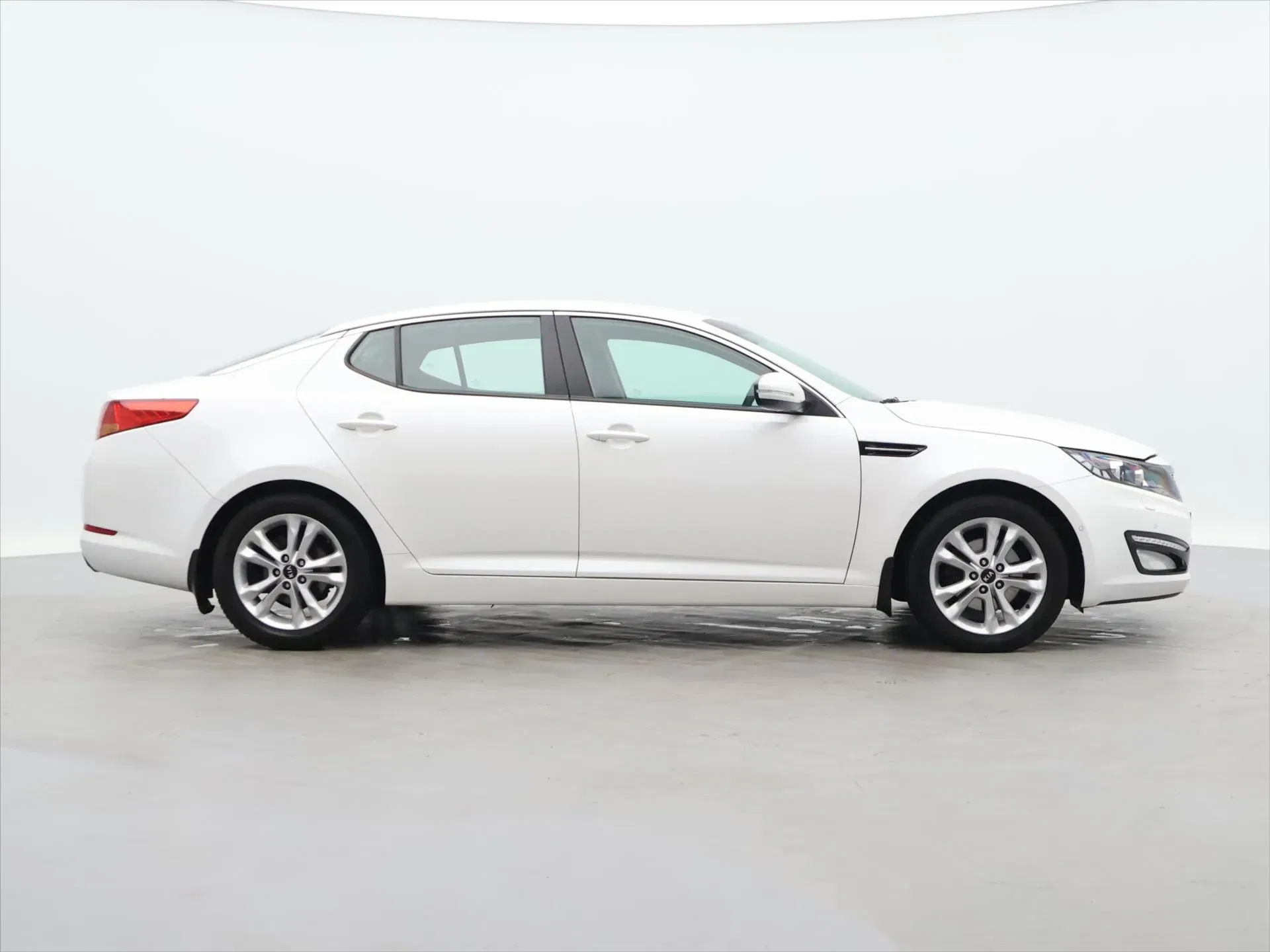 Kia Optima - Náhled 8