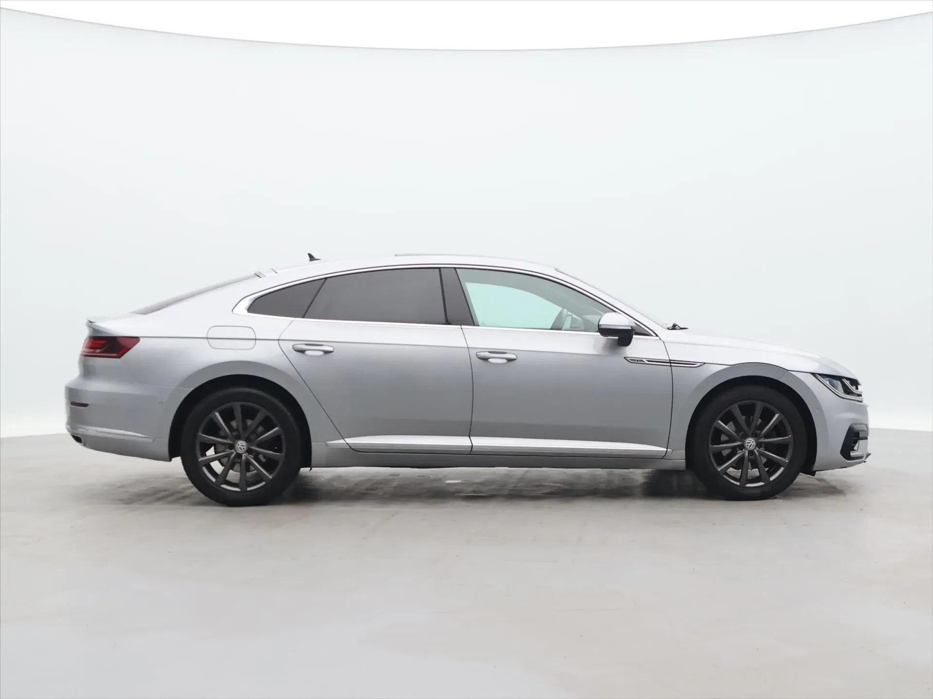 Volkswagen Arteon - Náhled 8
