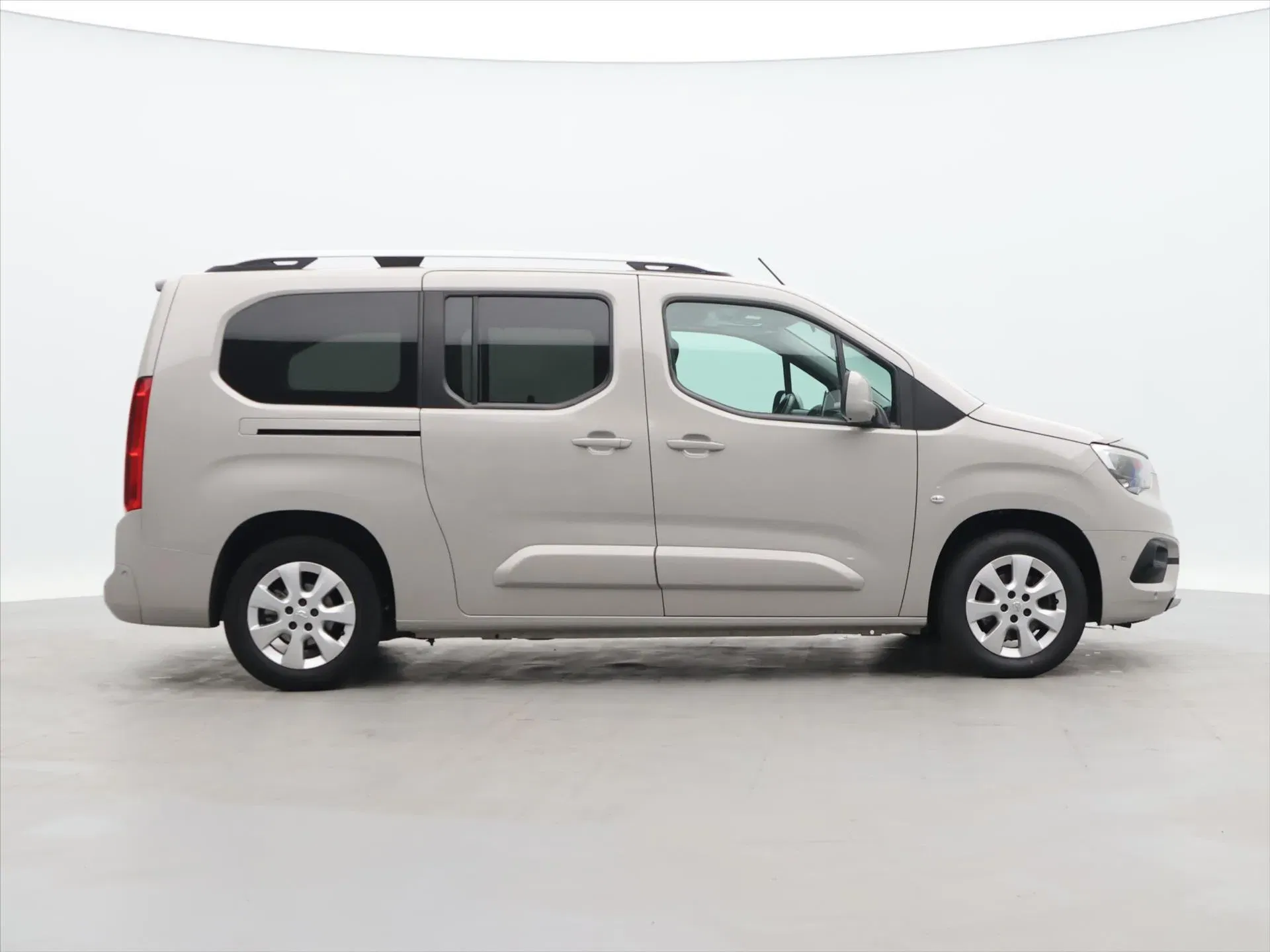 Opel Combo - Náhled 8