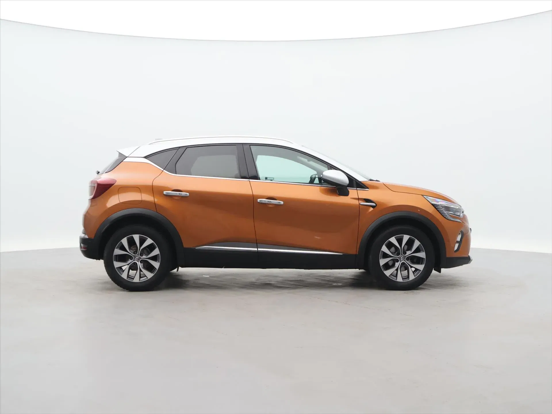 Renault Captur - Náhled 8
