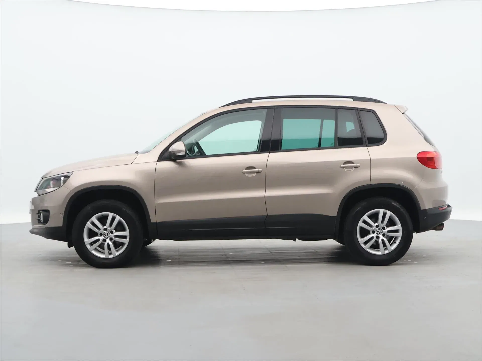 Volkswagen Tiguan - Náhled 4