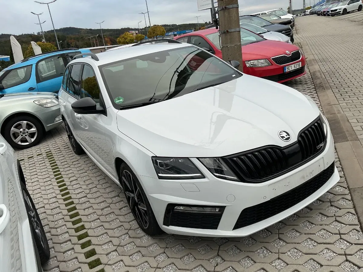 Škoda Octavia - Náhled 6
