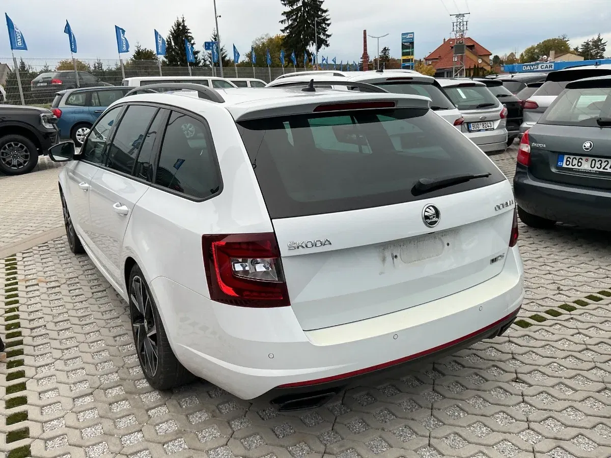 Škoda Octavia - Náhled 8