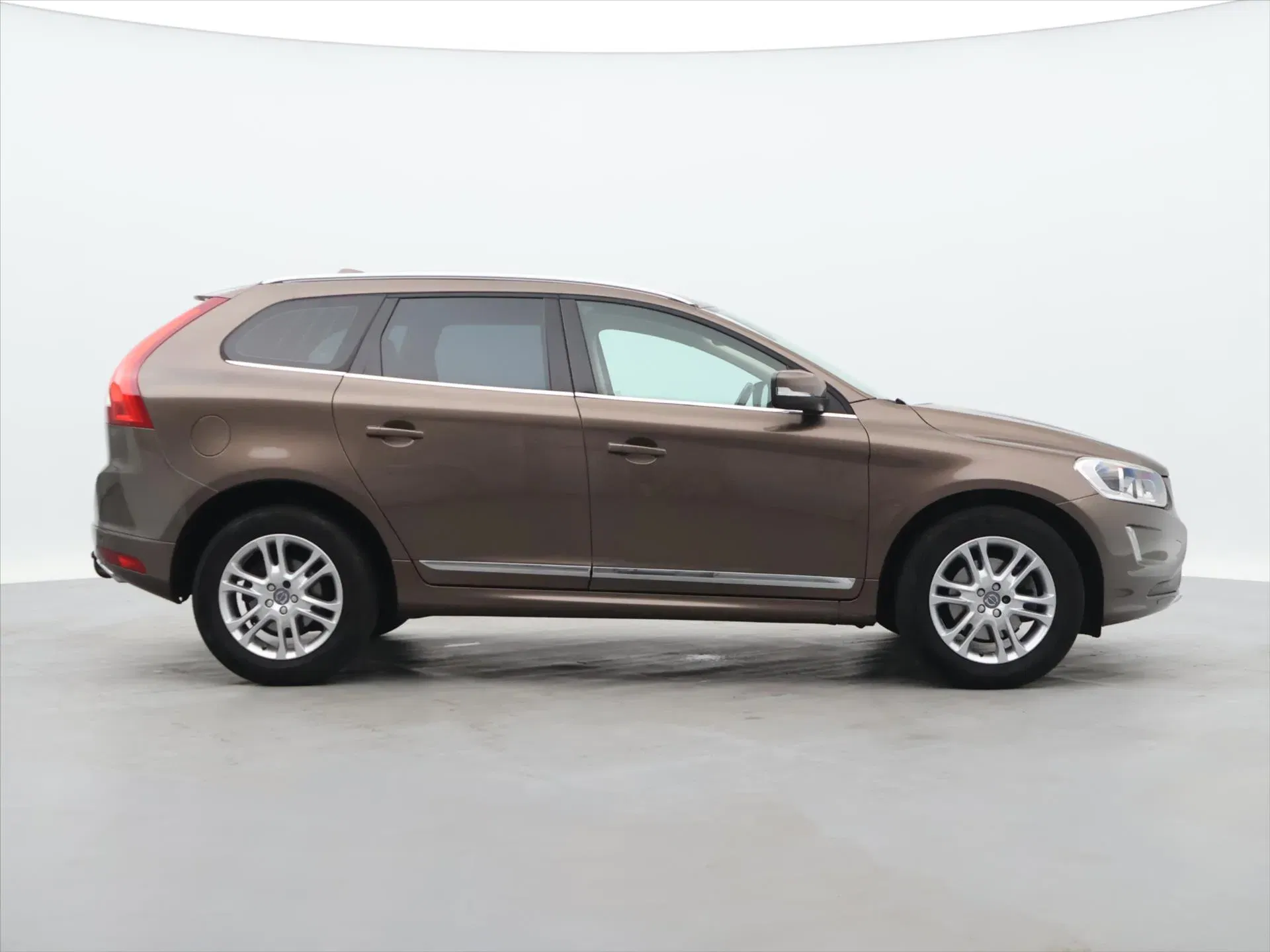 Volvo XC60 - Náhled 8