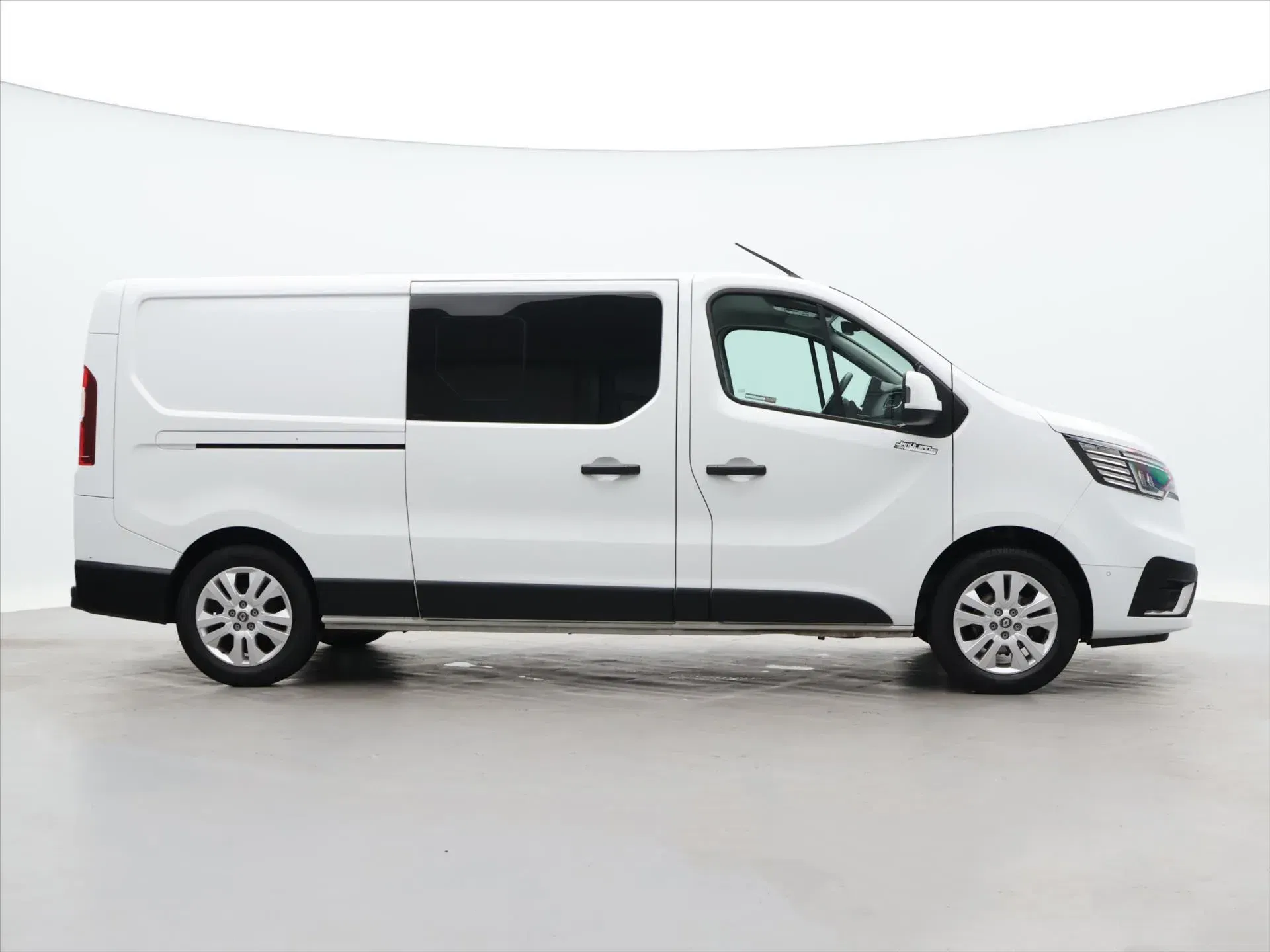 Renault Trafic - Náhled 8