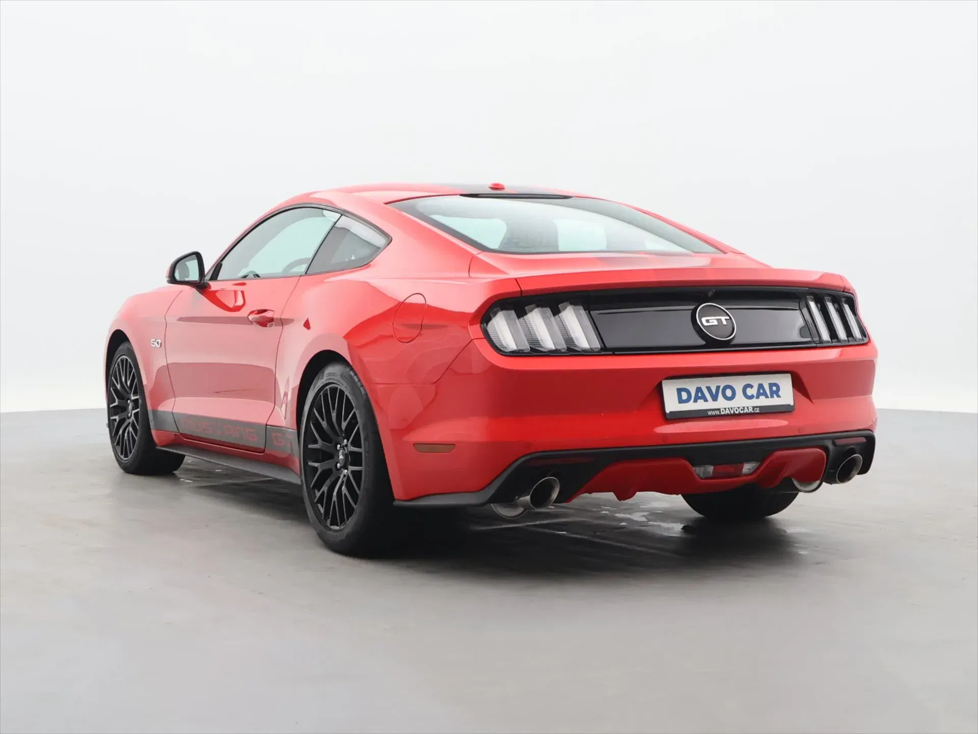 Ford Mustang - Náhled 5