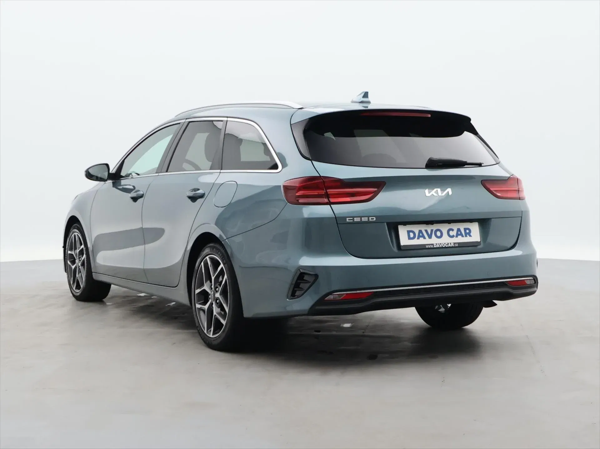 Kia Ceed SW - Náhled 5