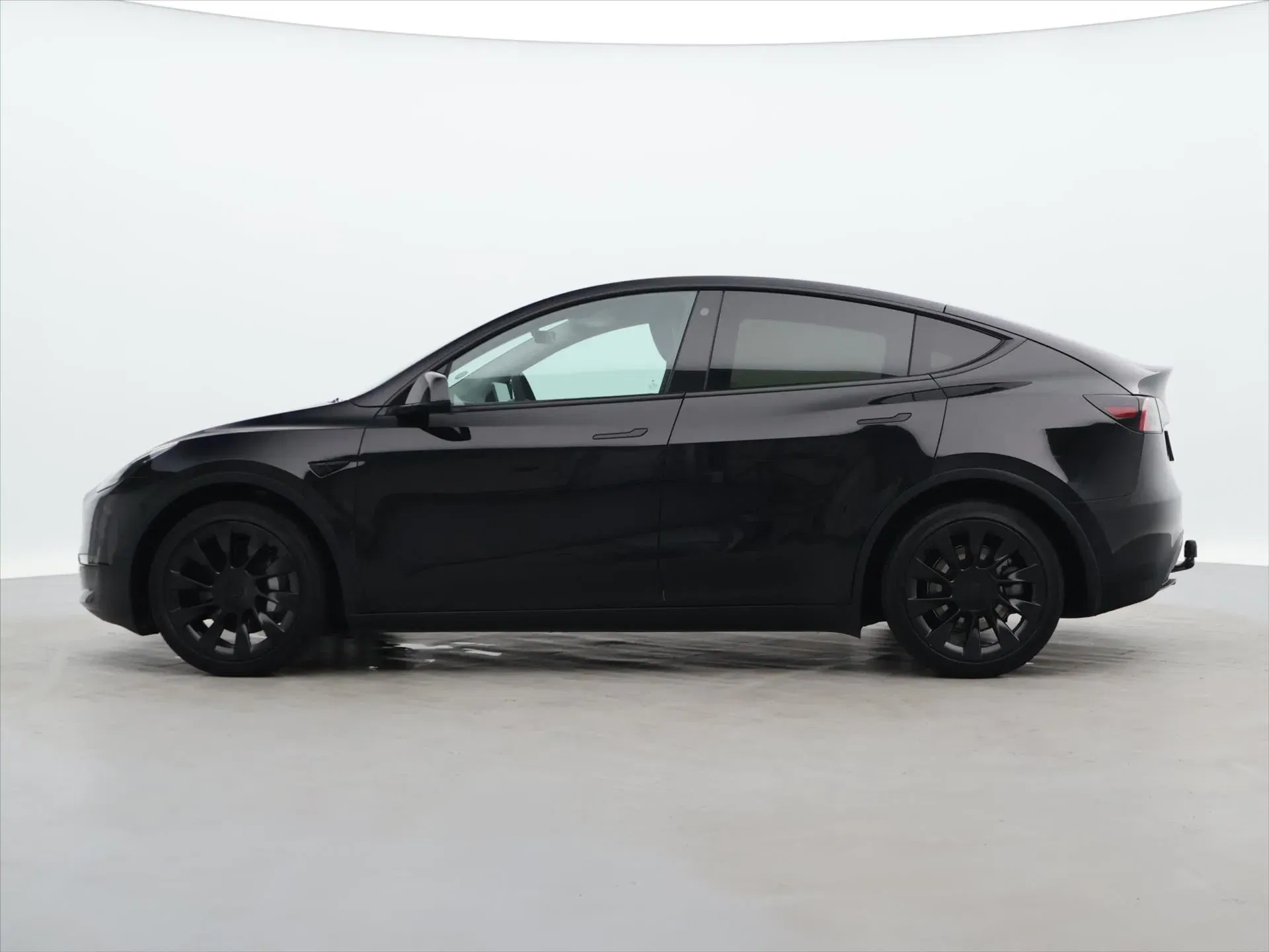 Tesla Model Y - Náhled 4