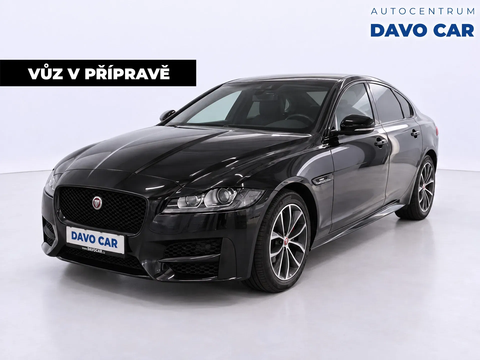 Jaguar XF – fotografie 1