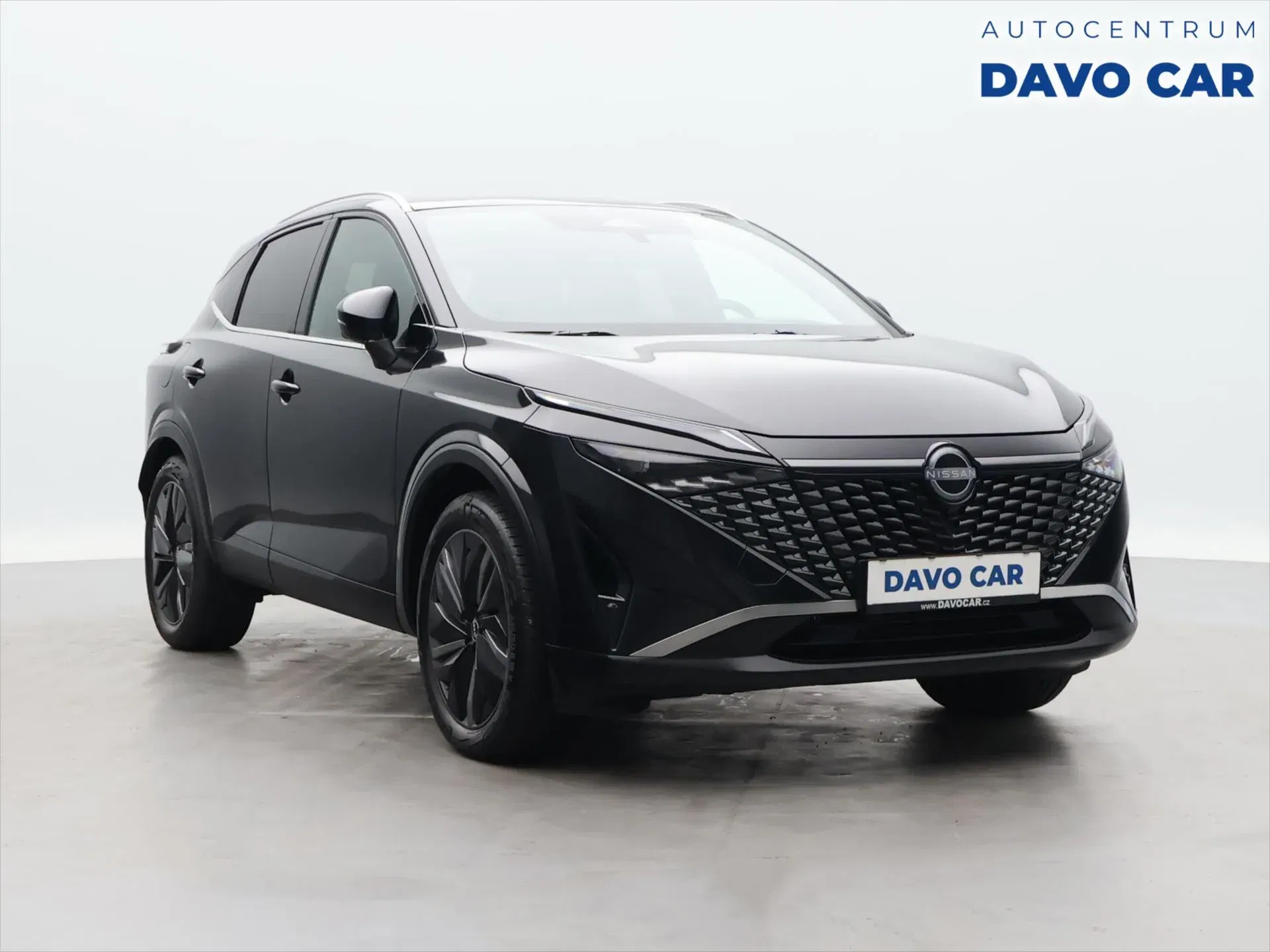 Nissan Qashqai 1,3 DIG-T 116kW 4x4 Tekna CZ DPH, 2026