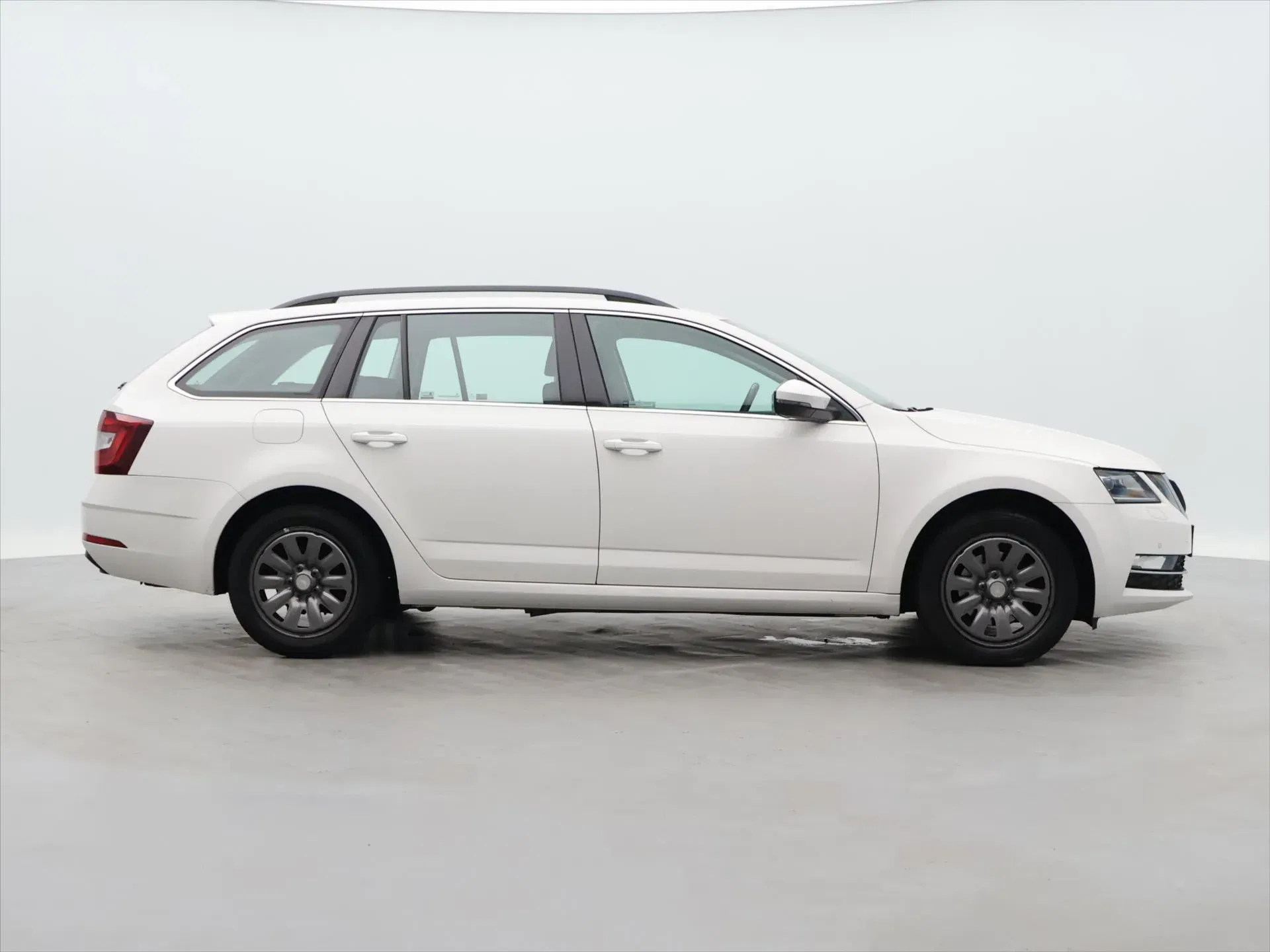 Škoda Octavia - Náhled 8