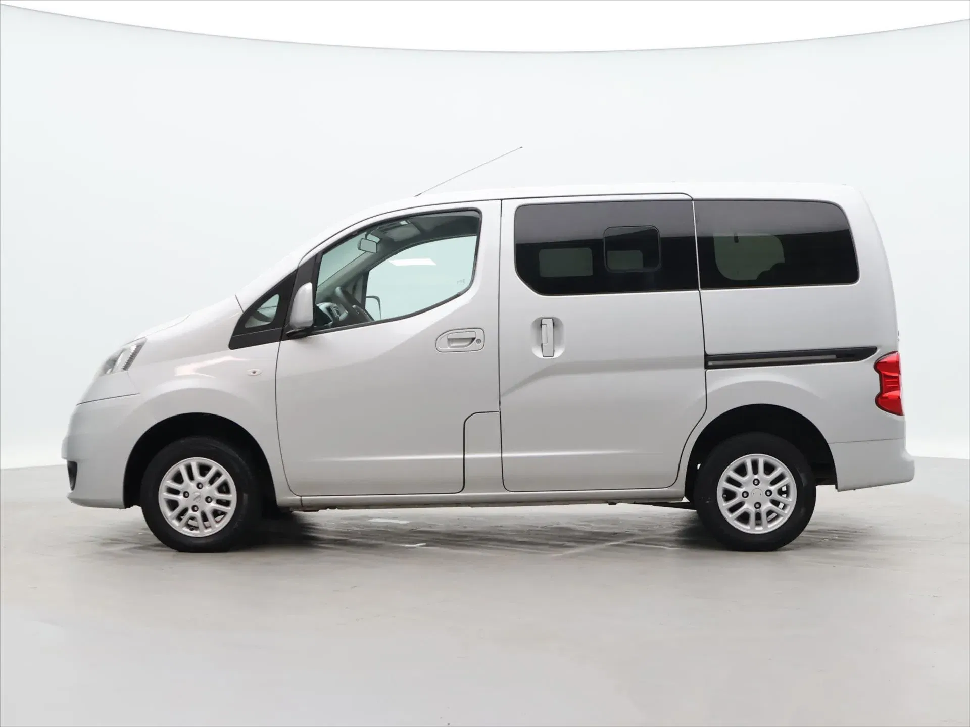 Nissan NV200 - Náhled 4
