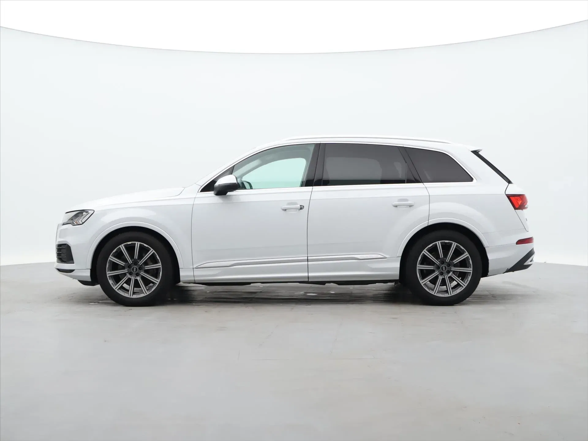 Audi Q7 - Náhled 4