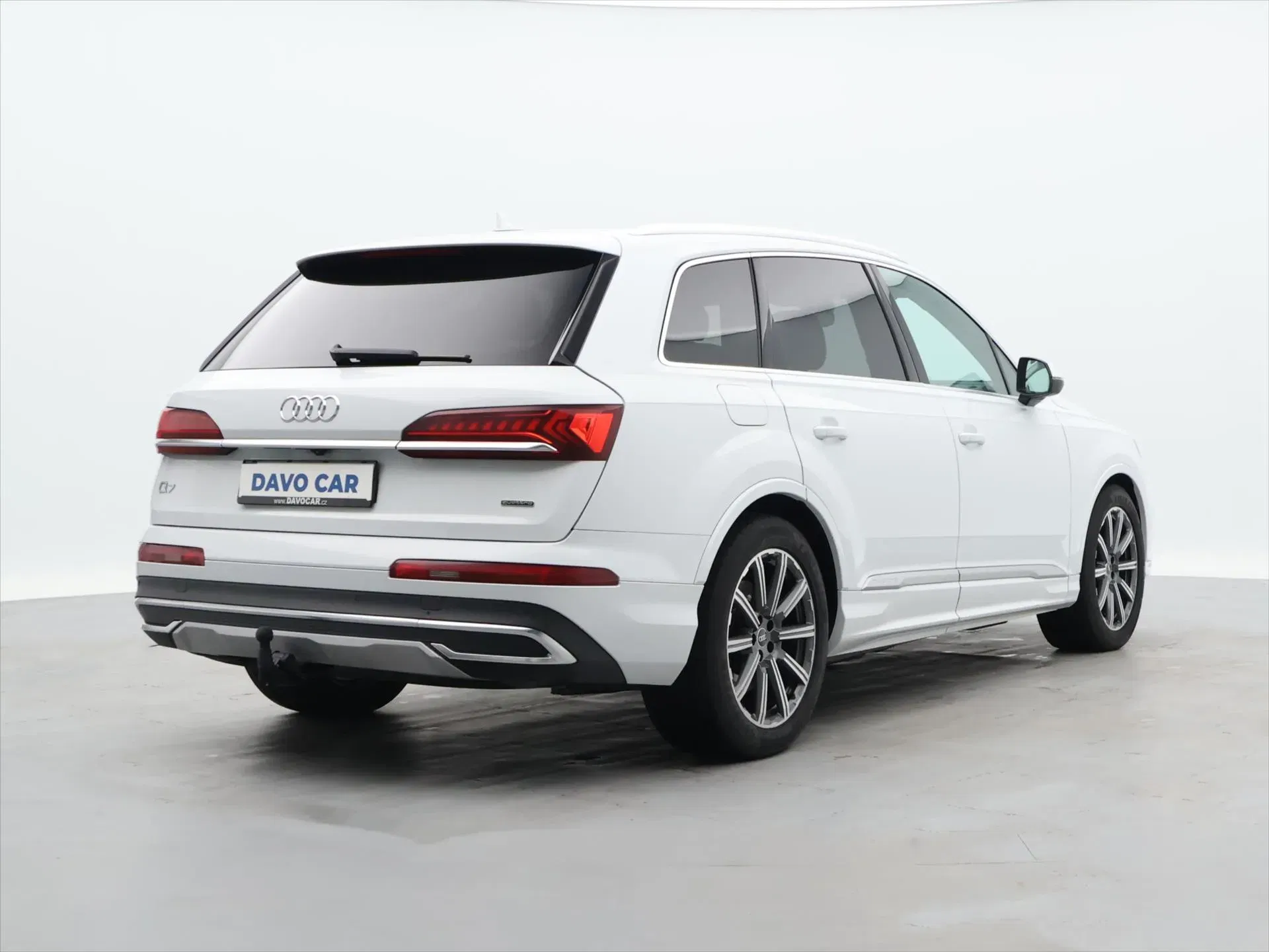 Audi Q7 - Náhled 7