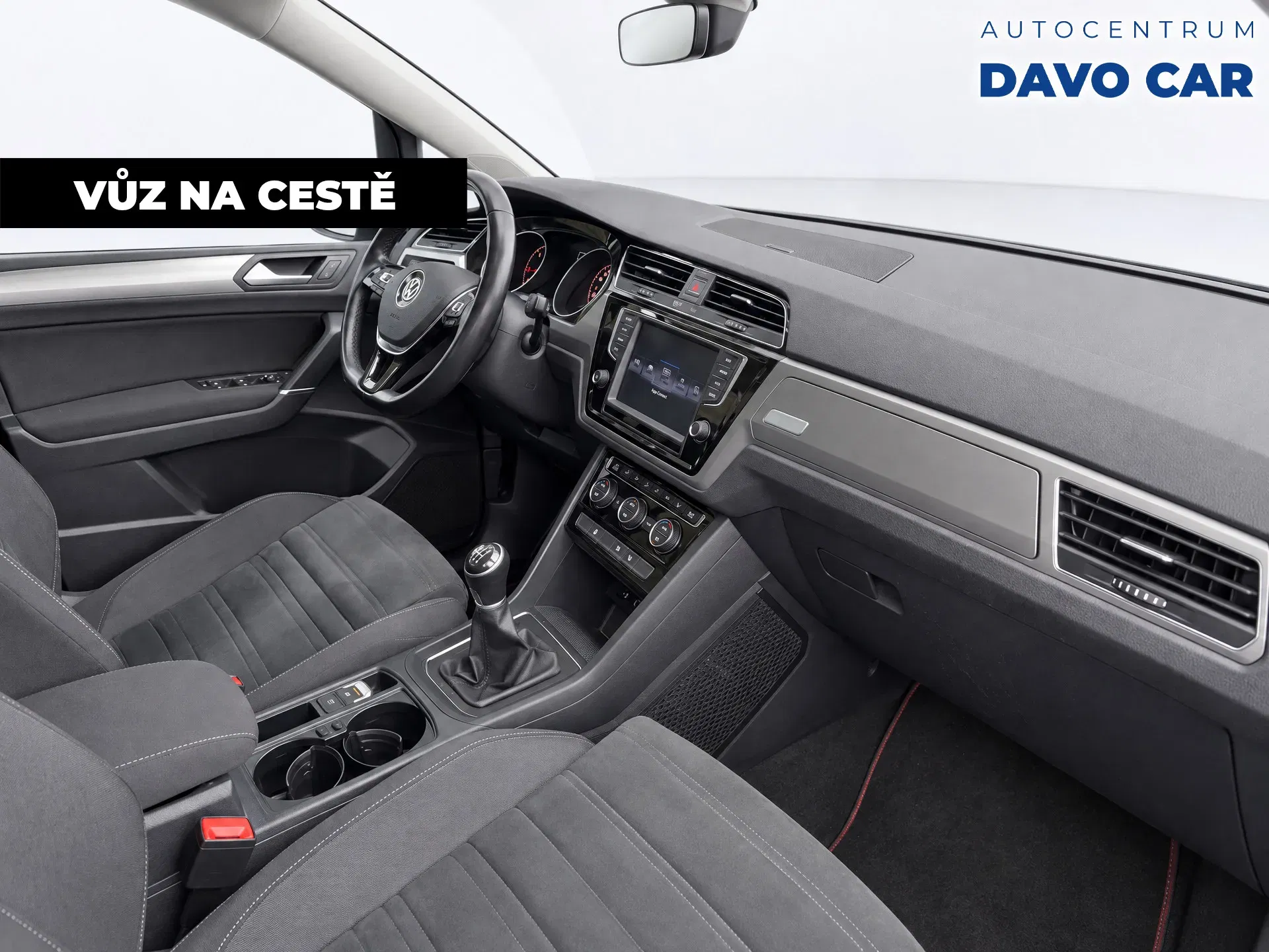 Volkswagen Touran - Náhled 3
