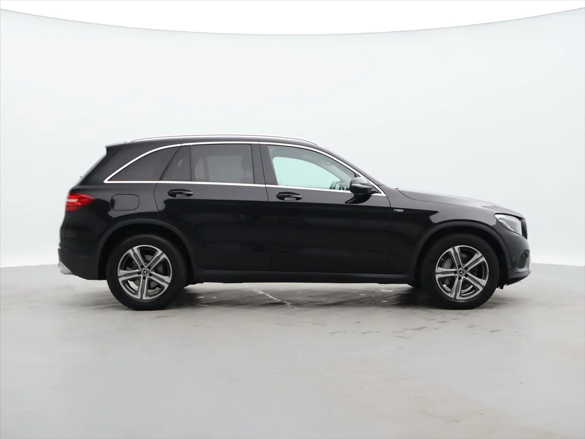 Mercedes-Benz GLC - Náhled 8