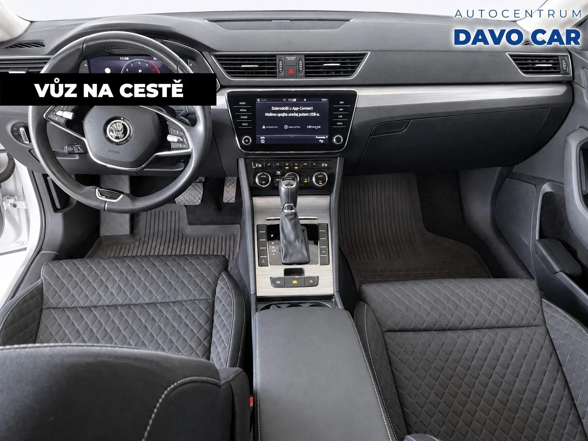 Škoda Superb - Náhled 2