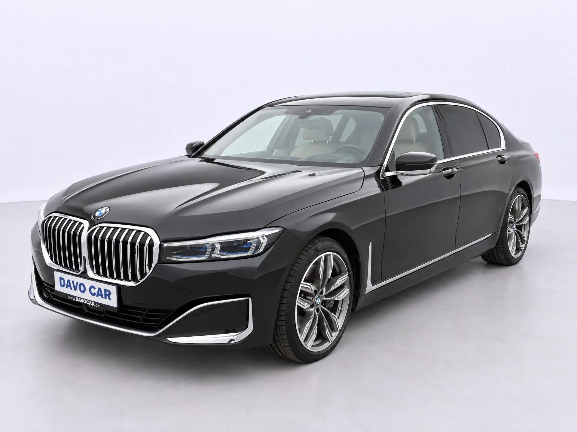 BMW Řada 7 - Náhled 3