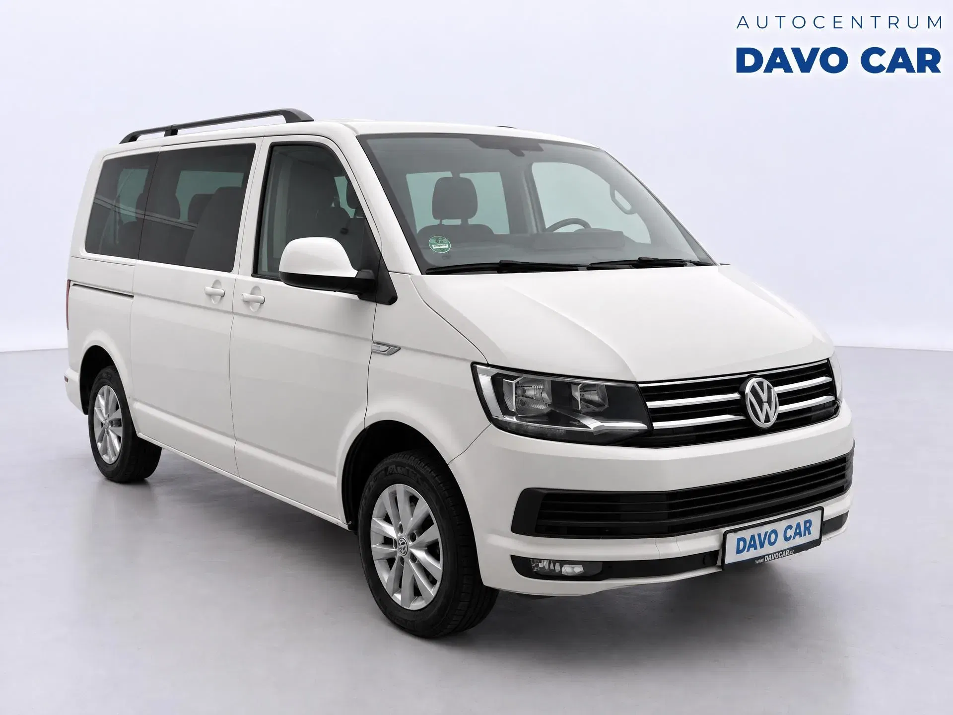 Volkswagen Caravelle – fotografie 1